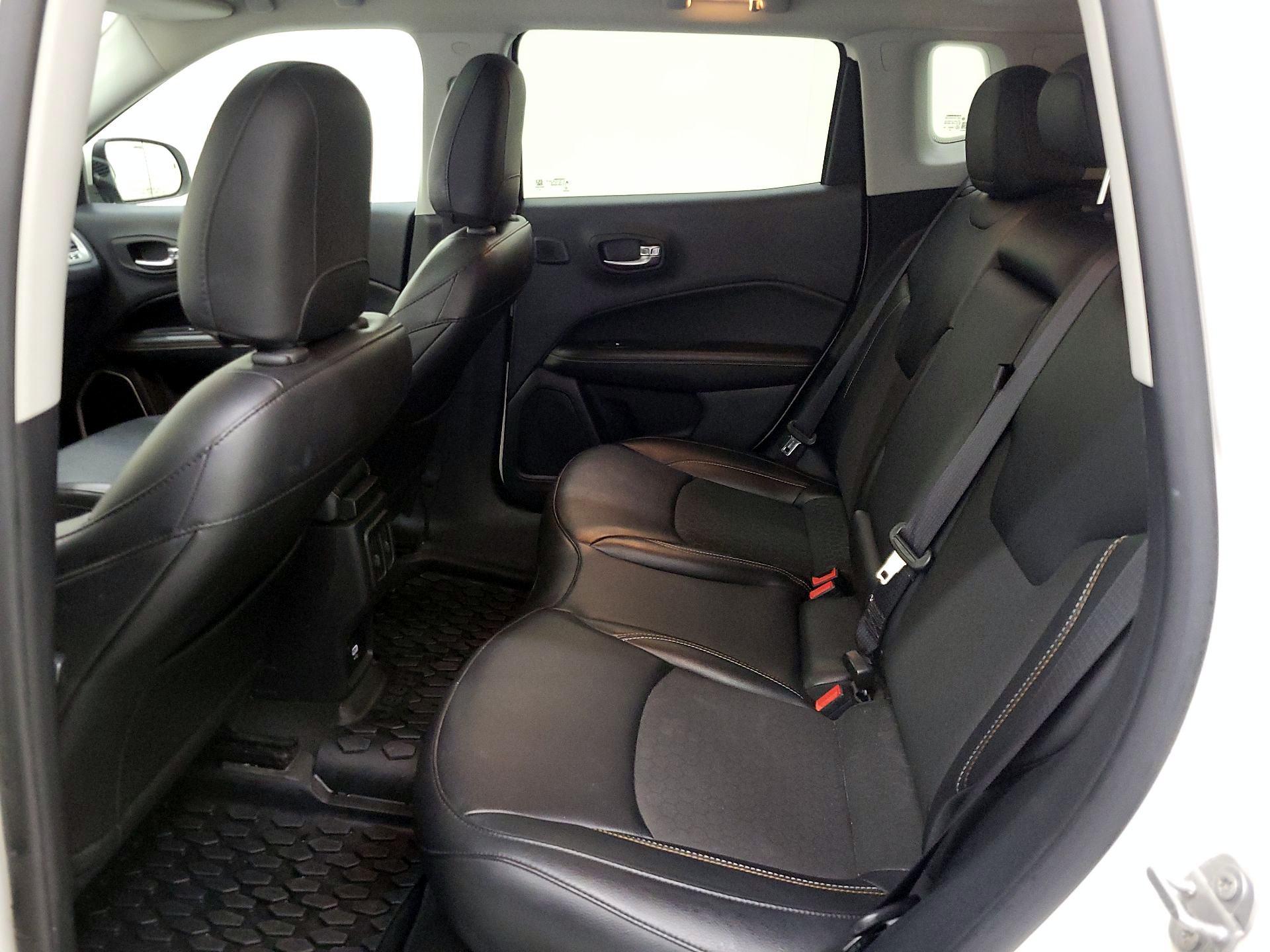 Thumbnail: 2021 Jeep Compass - 20