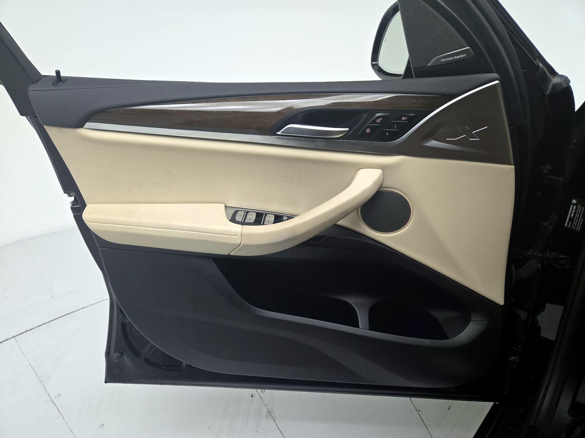 Thumbnail: 2022 BMW X3 - 12