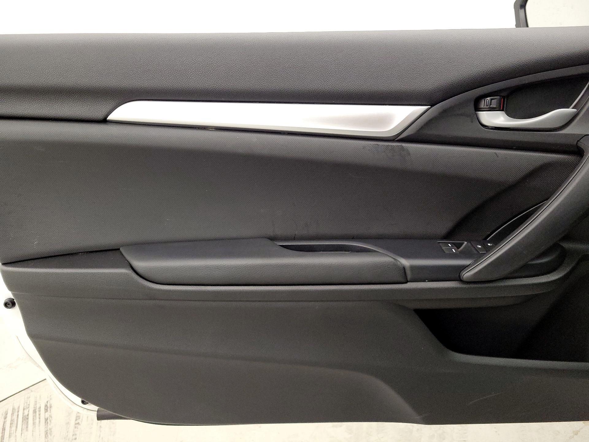 Thumbnail: 2019 Honda Civic - 12