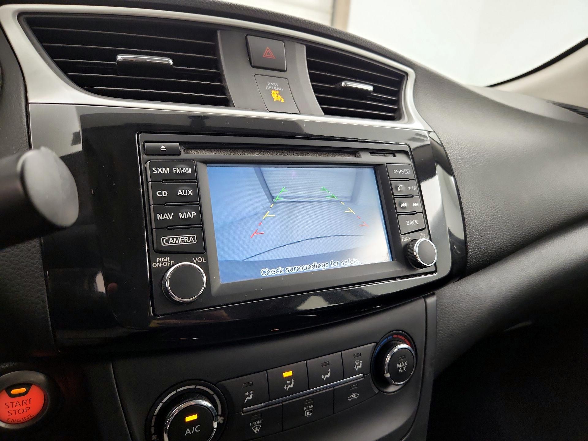 Thumbnail: 2016 Nissan Sentra - 14