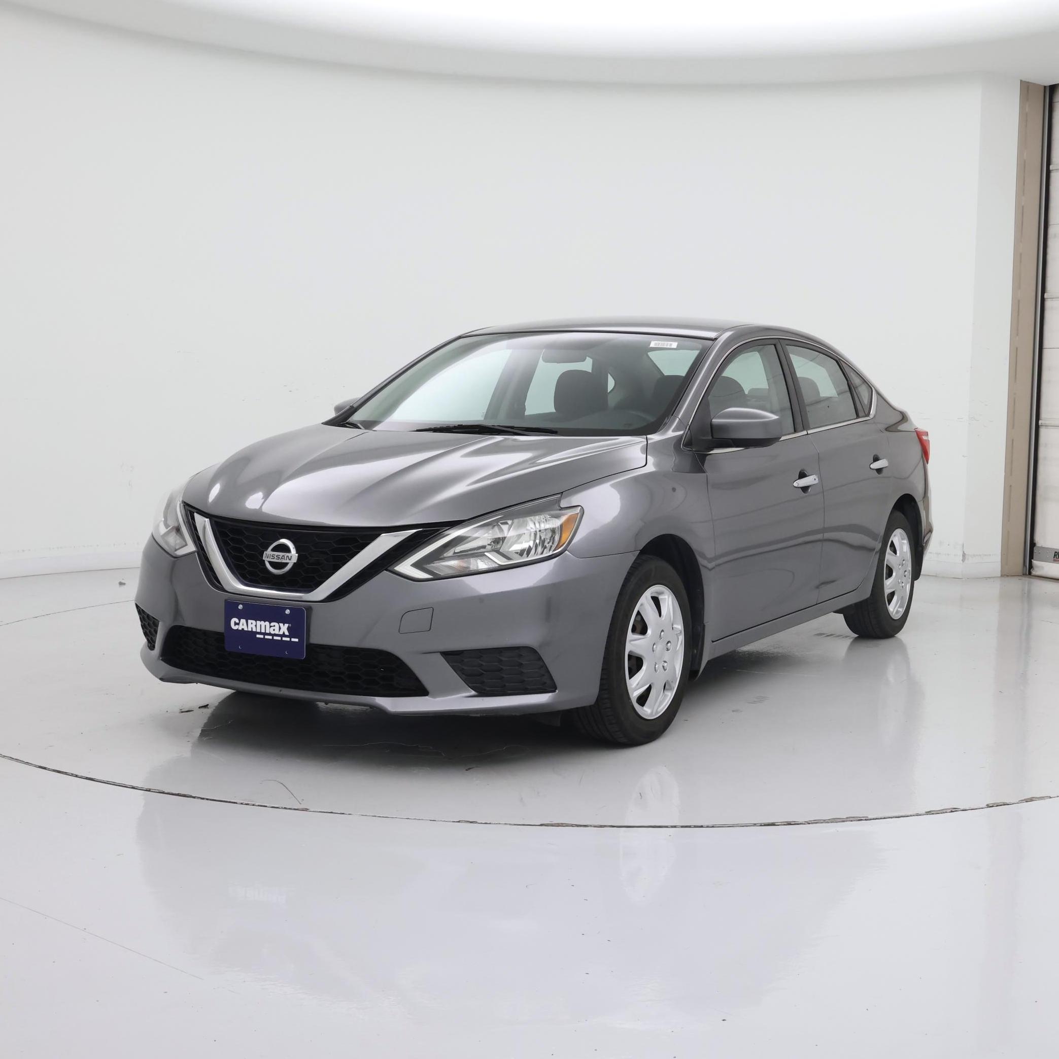 Thumbnail: 2016 Nissan Sentra - 4