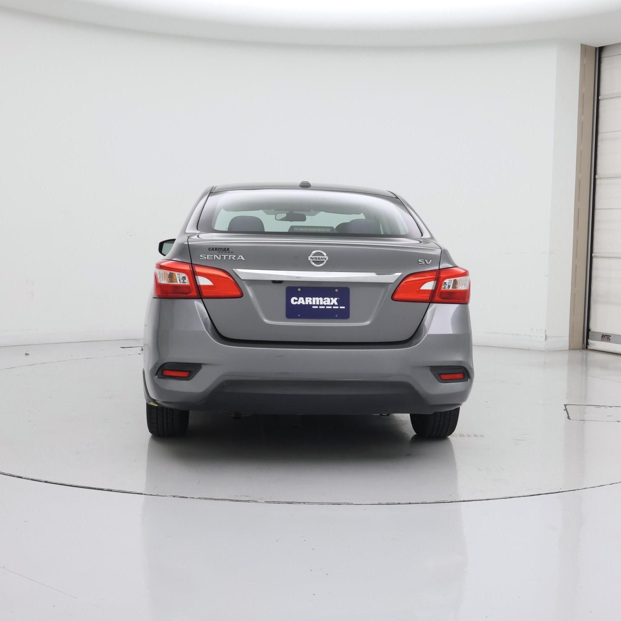 Thumbnail: 2016 Nissan Sentra - 6
