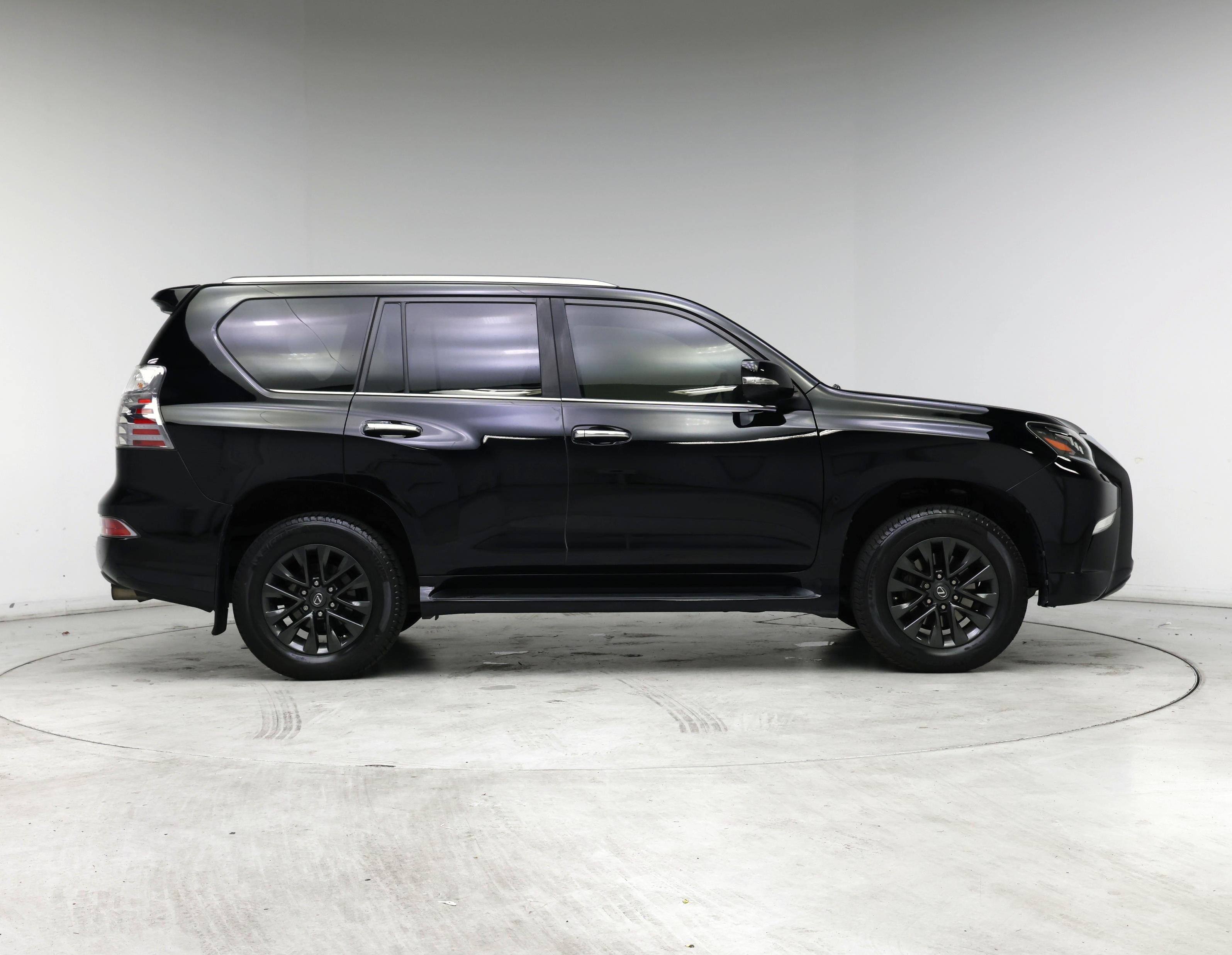 Thumbnail: 2020 Lexus GX - 7