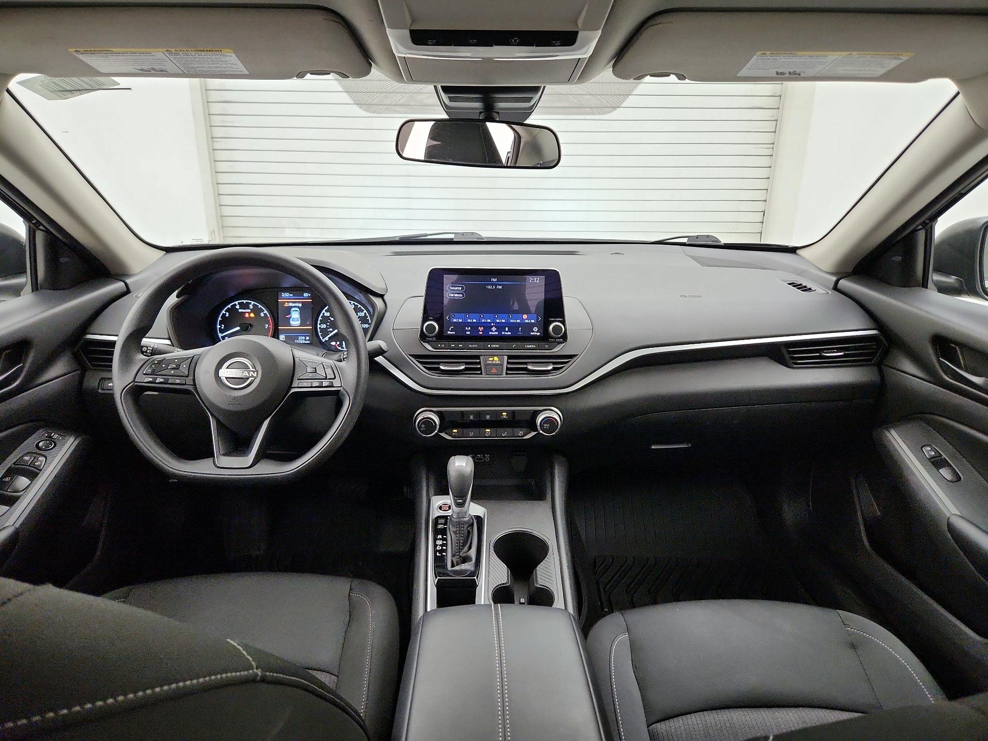 Thumbnail: 2025 Nissan Altima - 9