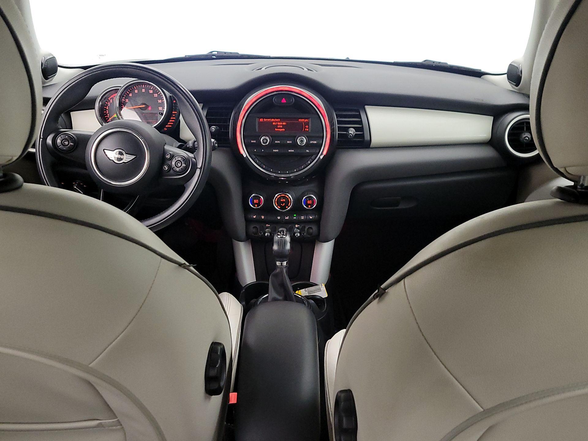 Thumbnail: 2015 MINI Cooper Hardtop - 9