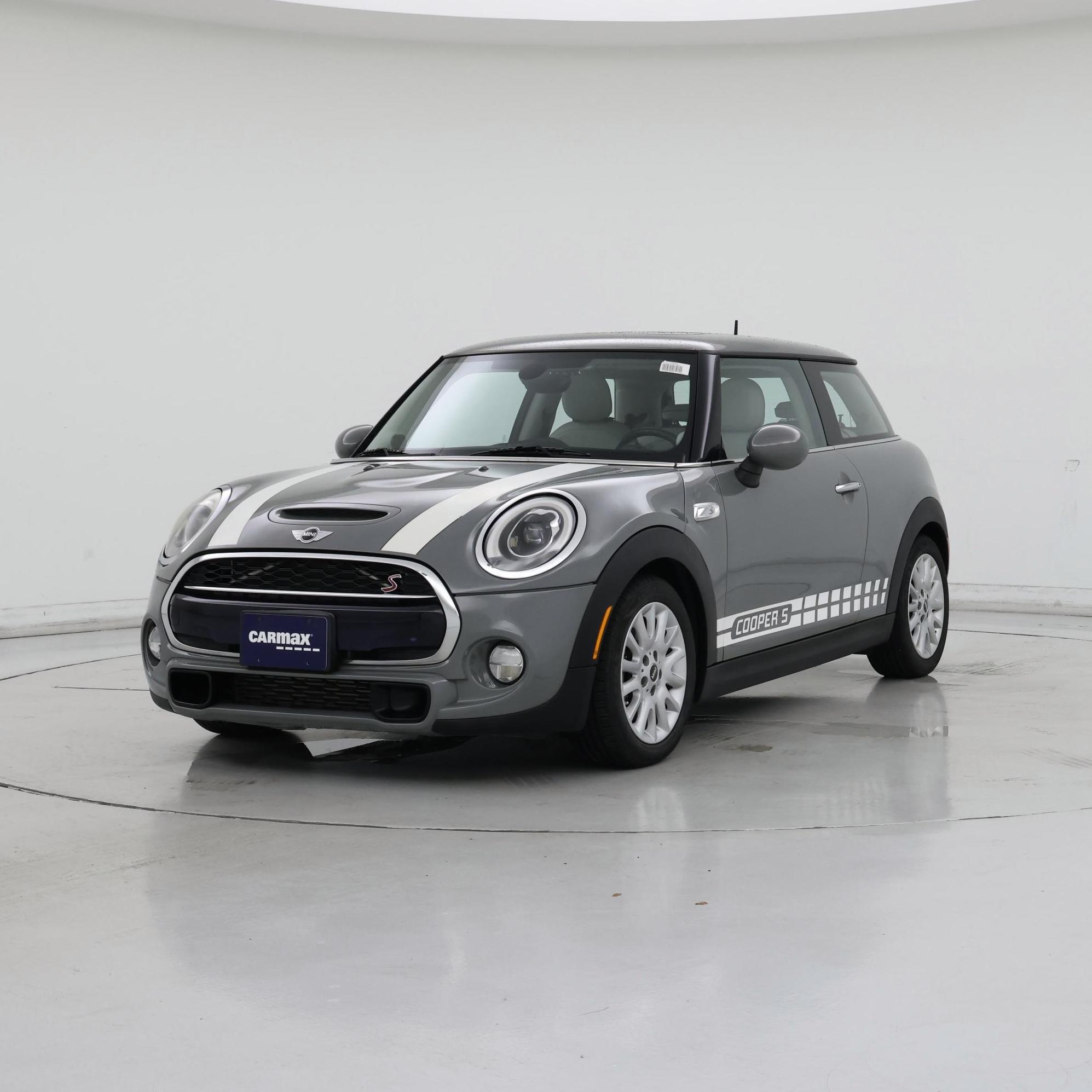 Thumbnail: 2015 MINI Cooper Hardtop - 4