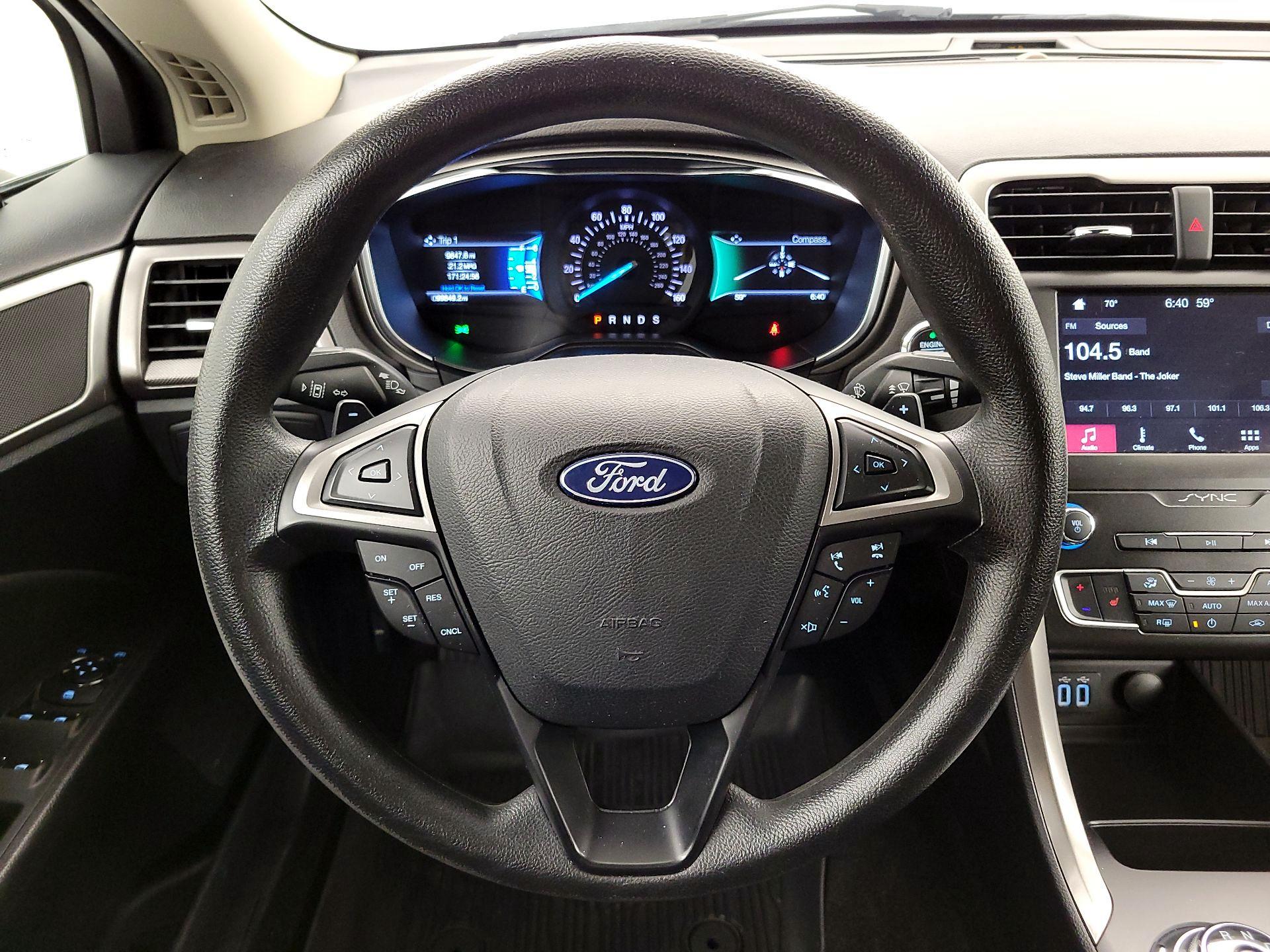 Thumbnail: 2019 Ford Fusion - 10