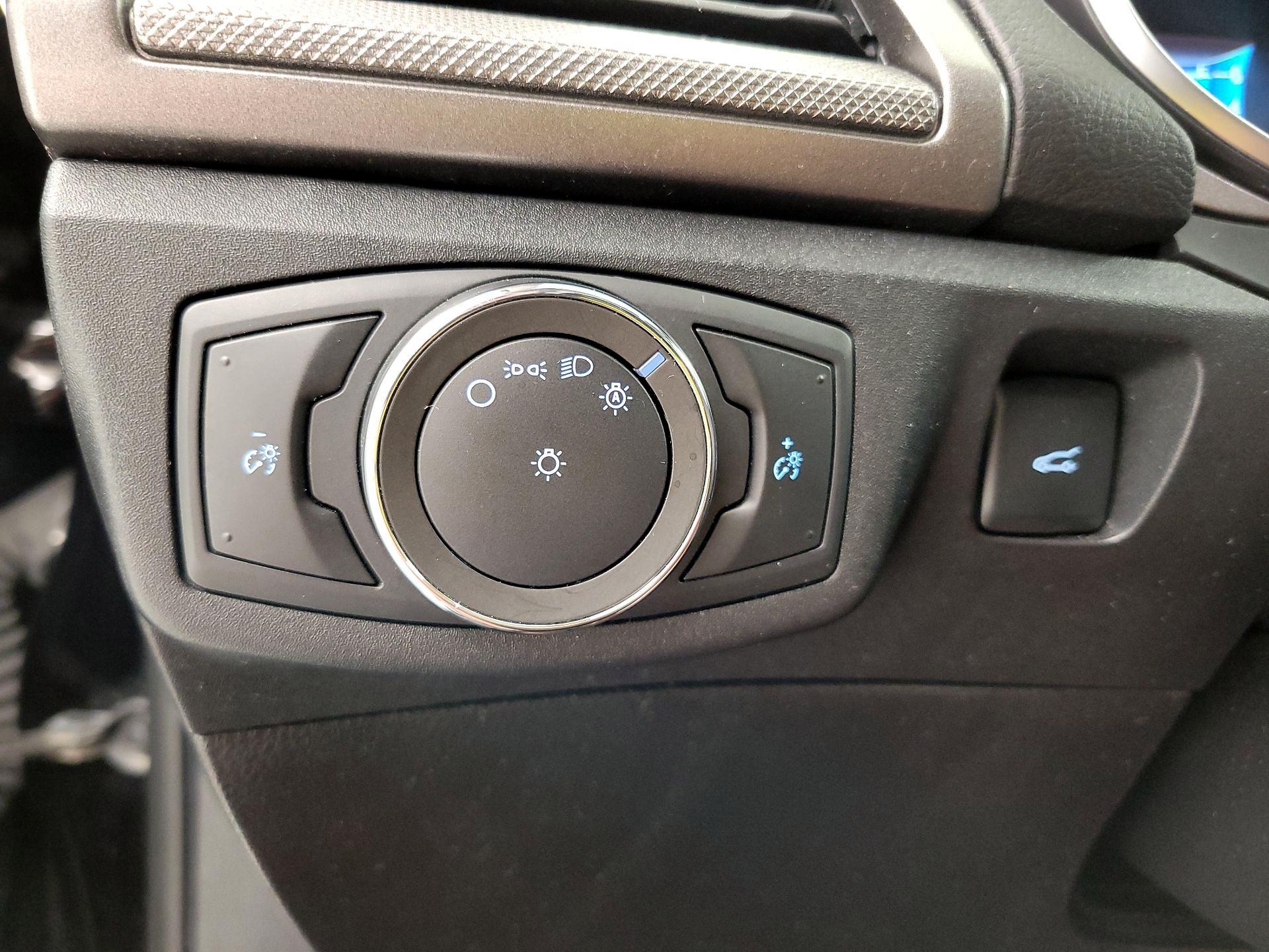 Thumbnail: 2019 Ford Fusion - 13