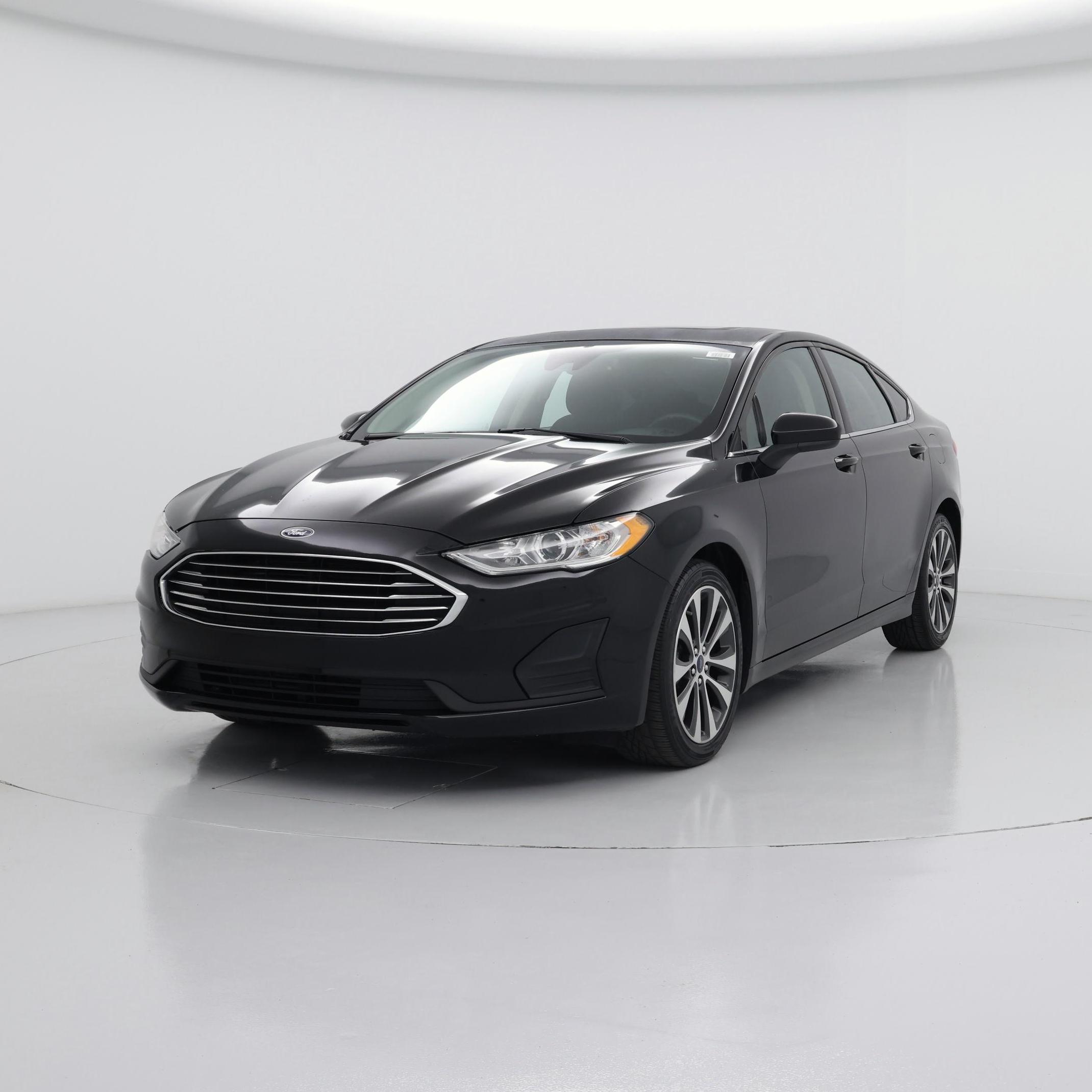 Thumbnail: 2019 Ford Fusion - 4