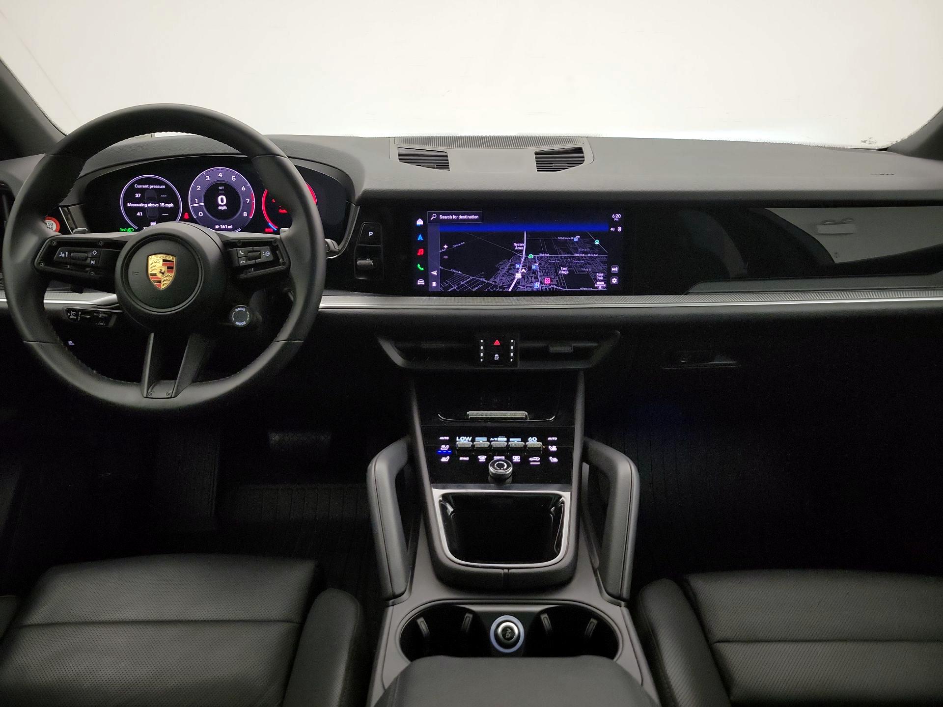 Thumbnail: 2024 Porsche Cayenne - 9