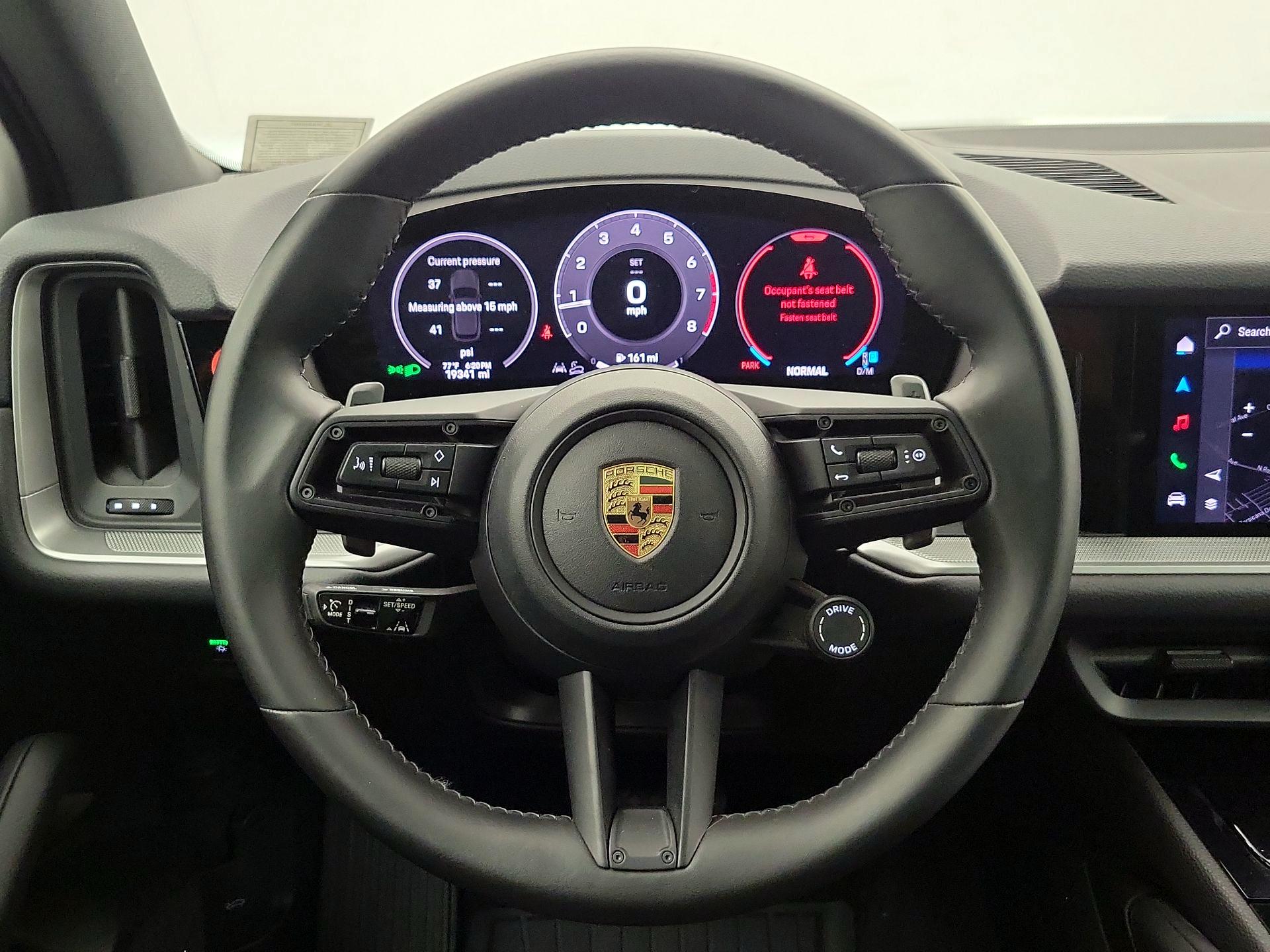 Thumbnail: 2024 Porsche Cayenne - 10