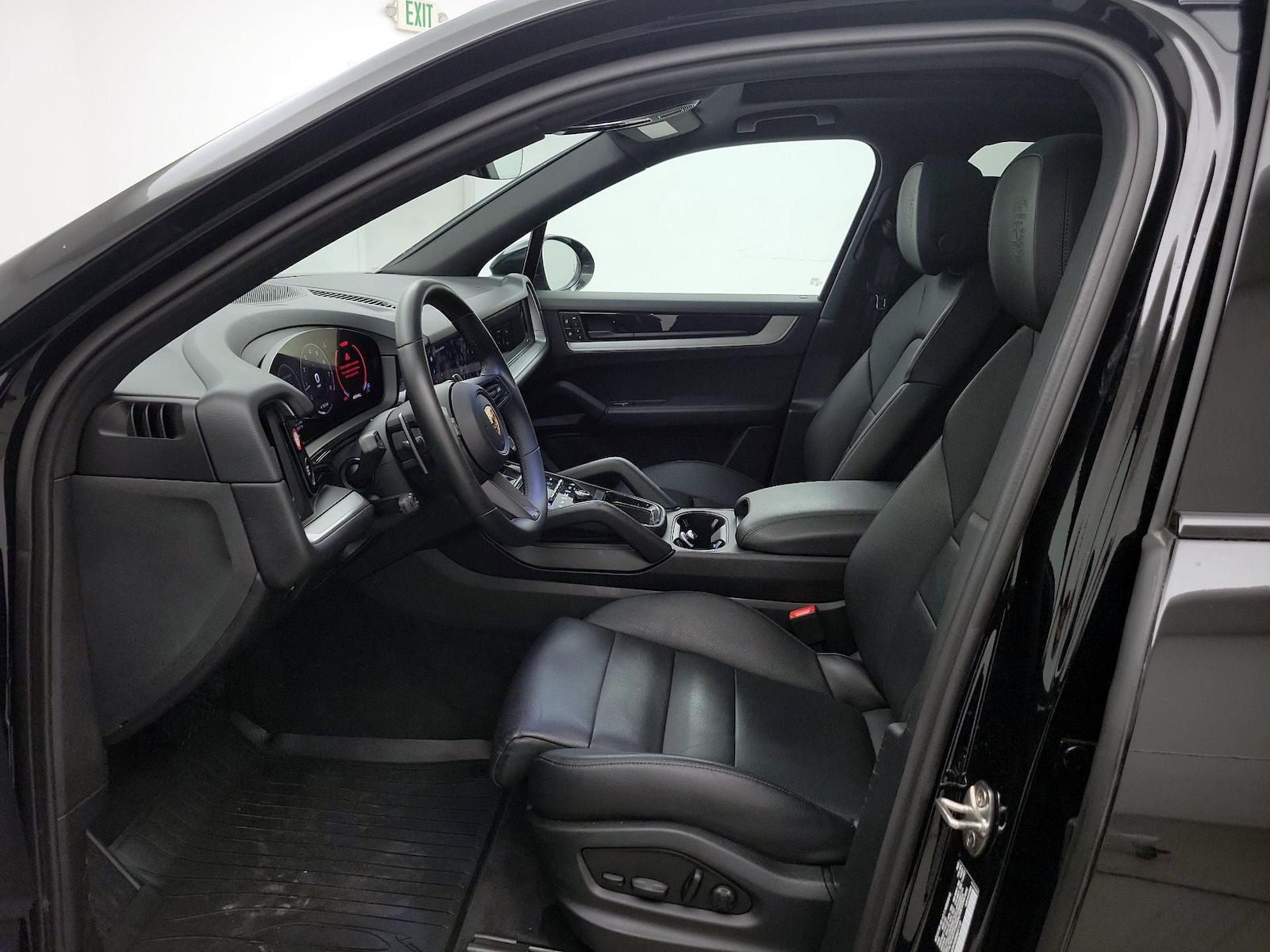 2024 Porsche Cayenne Base - Photo 12