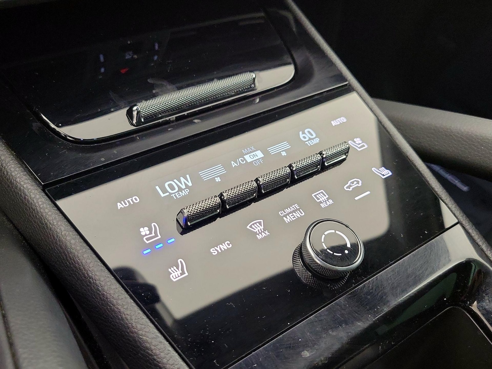 2024 Porsche Cayenne Base - Photo 18