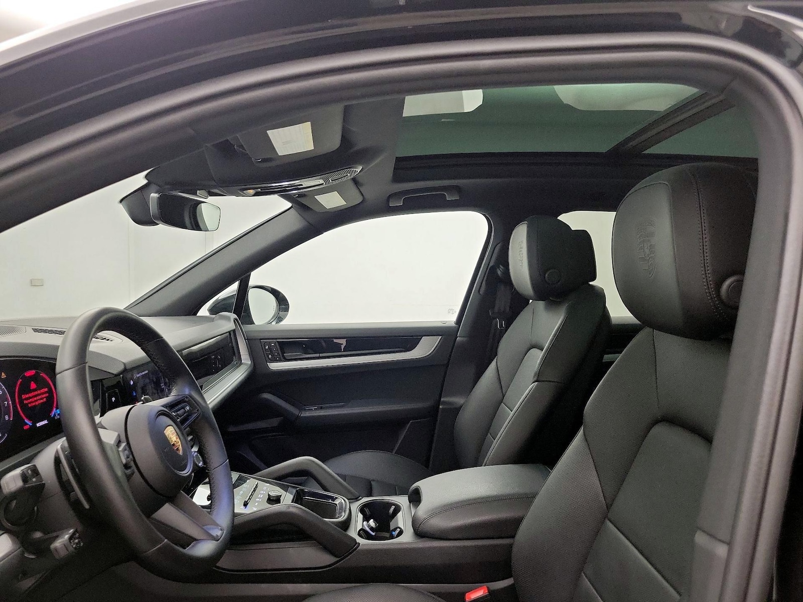 2024 Porsche Cayenne Base - Photo 21