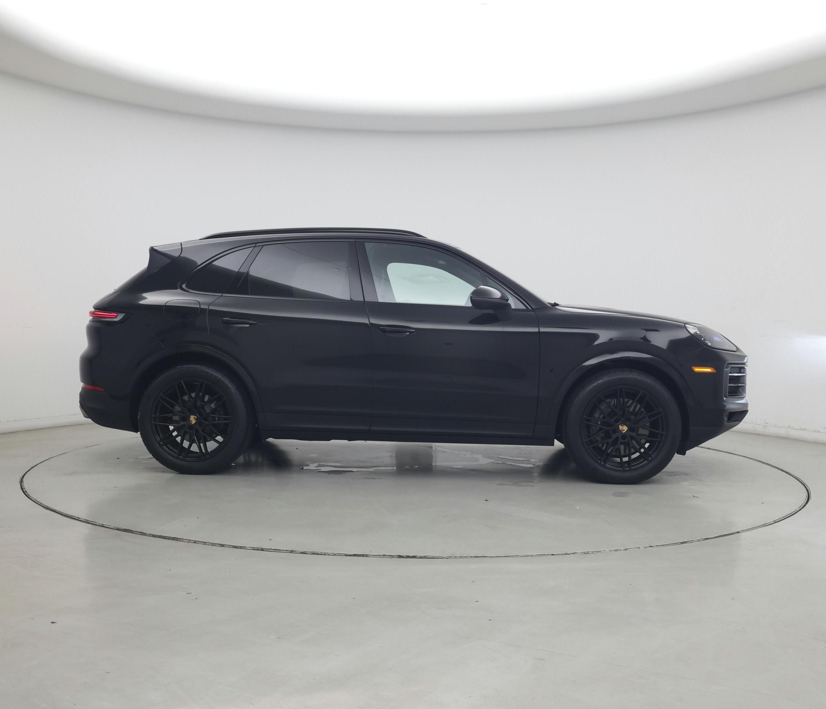 Thumbnail: 2024 Porsche Cayenne - 7