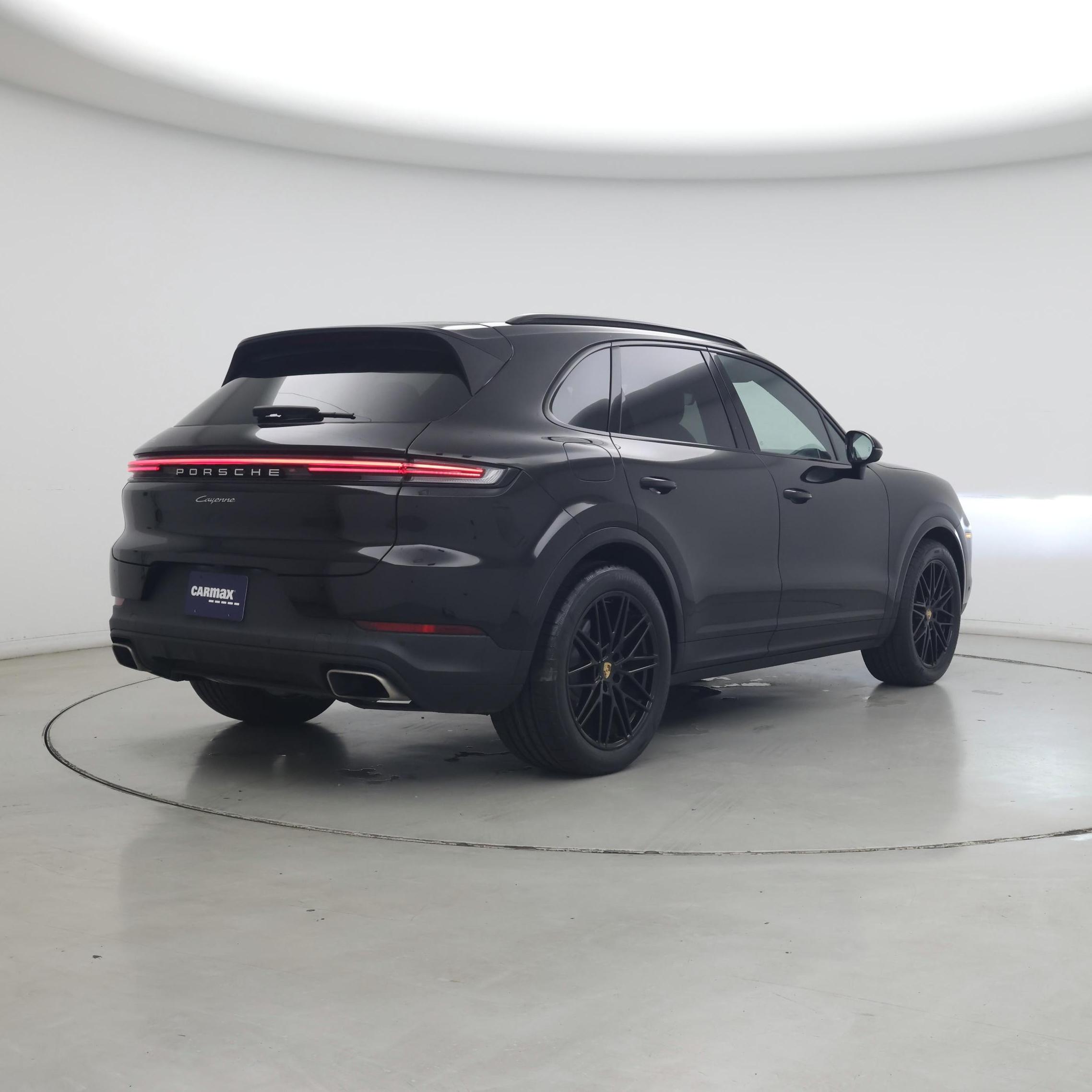 Thumbnail: 2024 Porsche Cayenne - 8