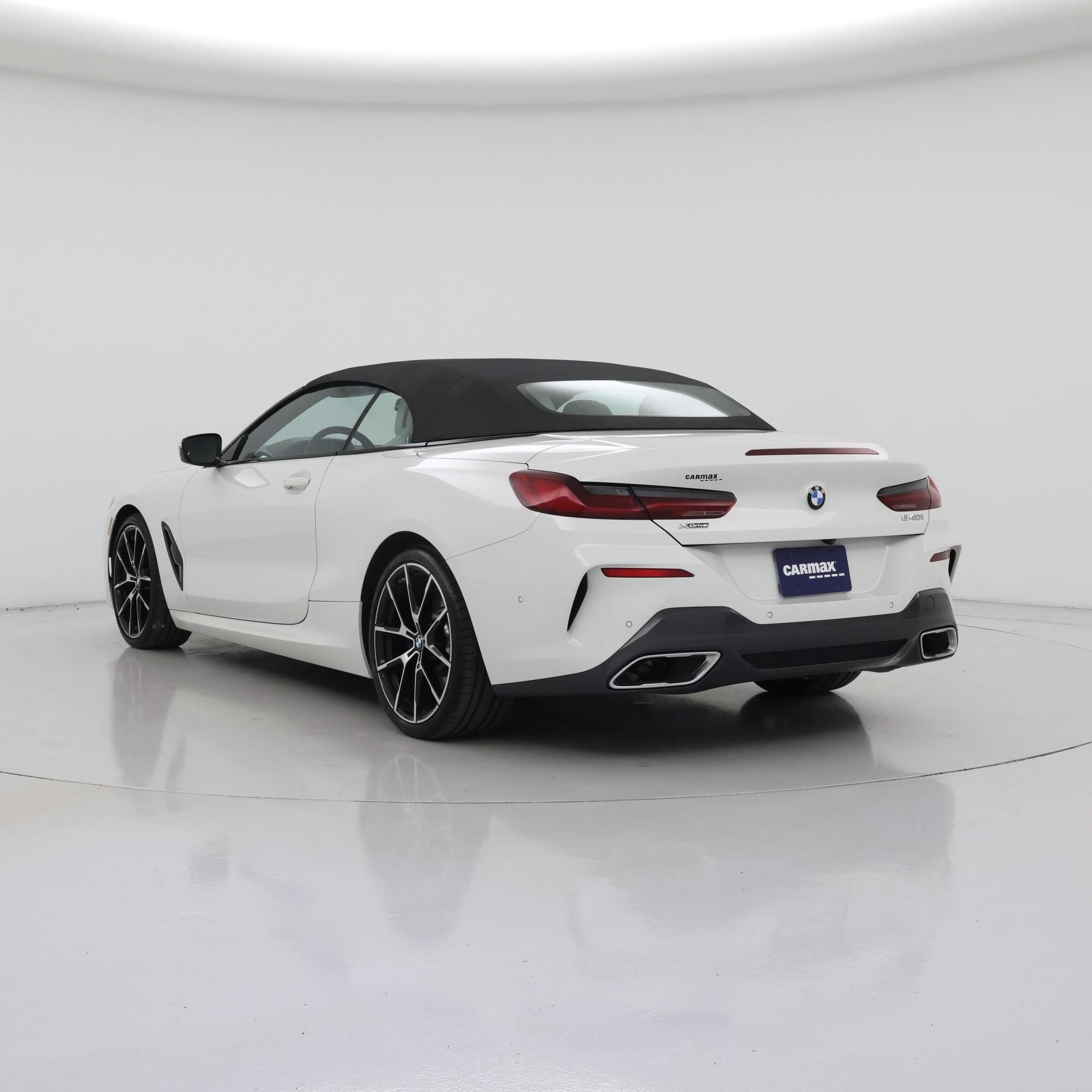 Thumbnail: 2022 BMW 8 Series - 2