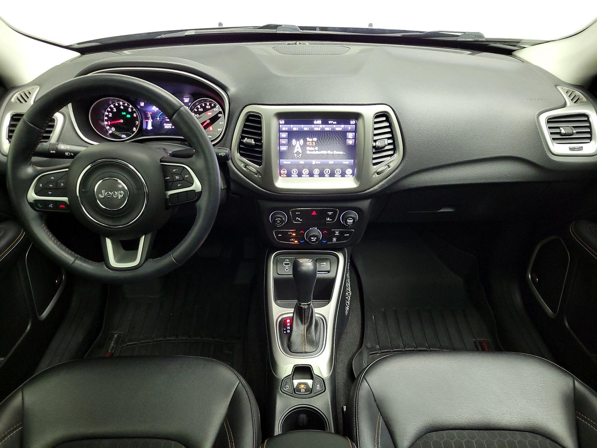 Thumbnail: 2018 Jeep Compass - 9