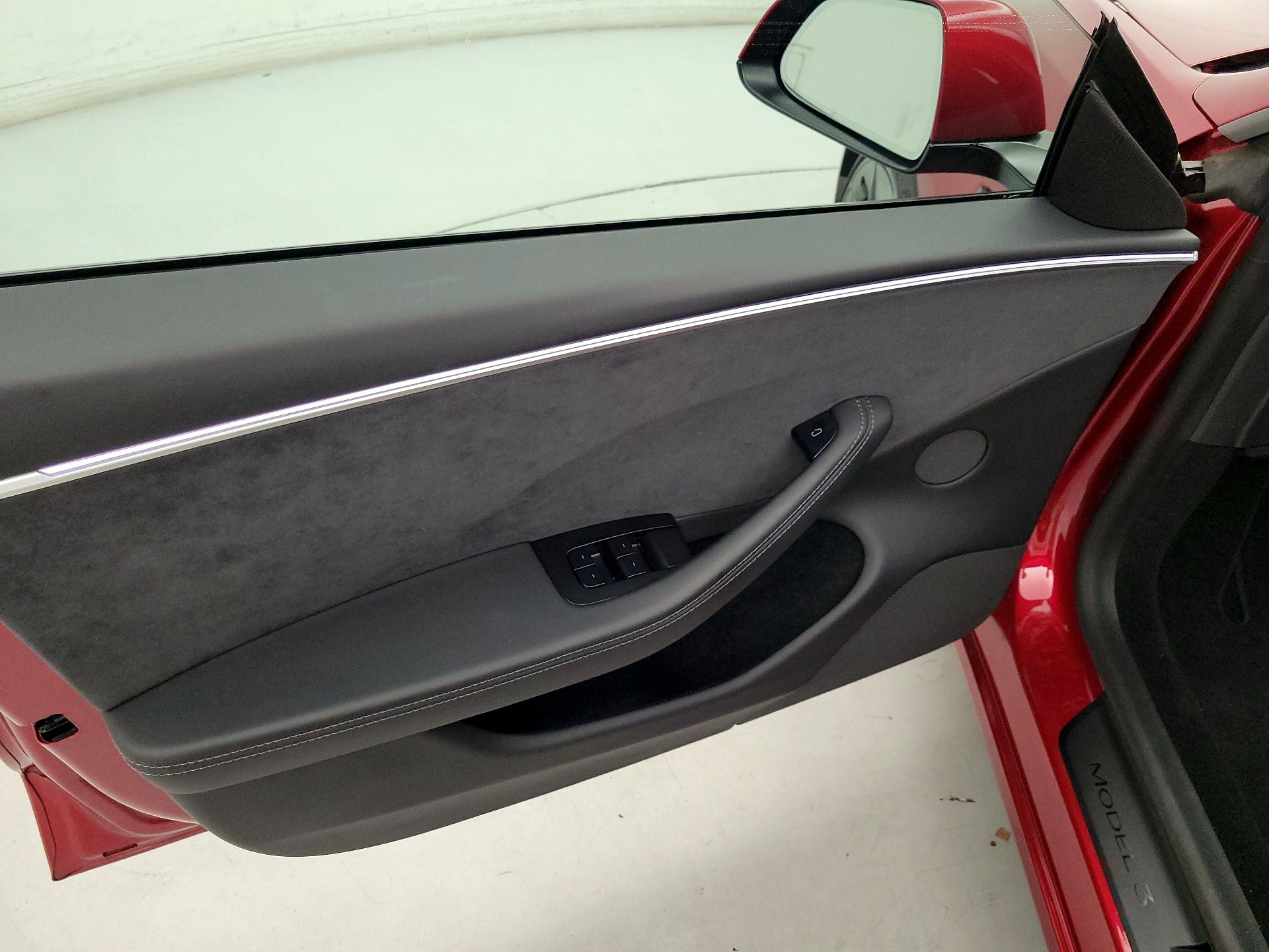 Thumbnail: 2024 Tesla Model 3 - 12