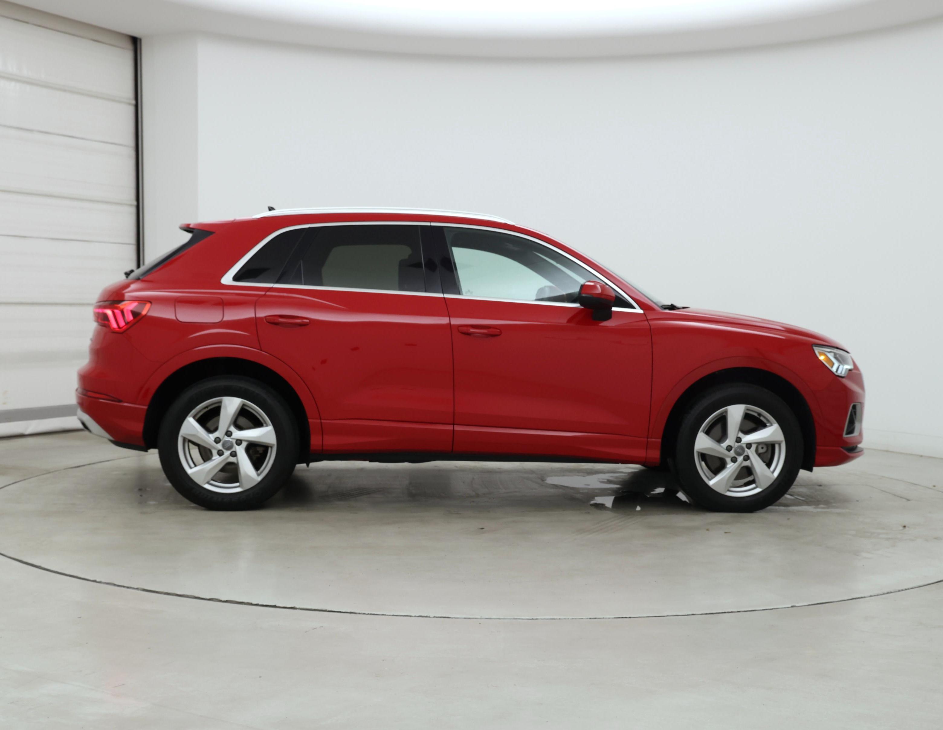 Thumbnail: 2020 Audi Q3 - 7