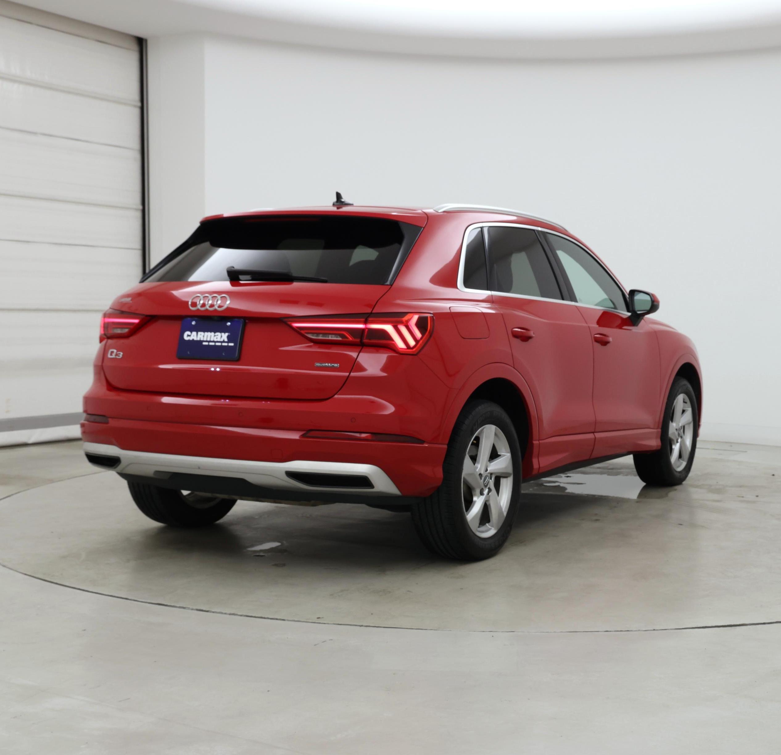 Thumbnail: 2020 Audi Q3 - 8