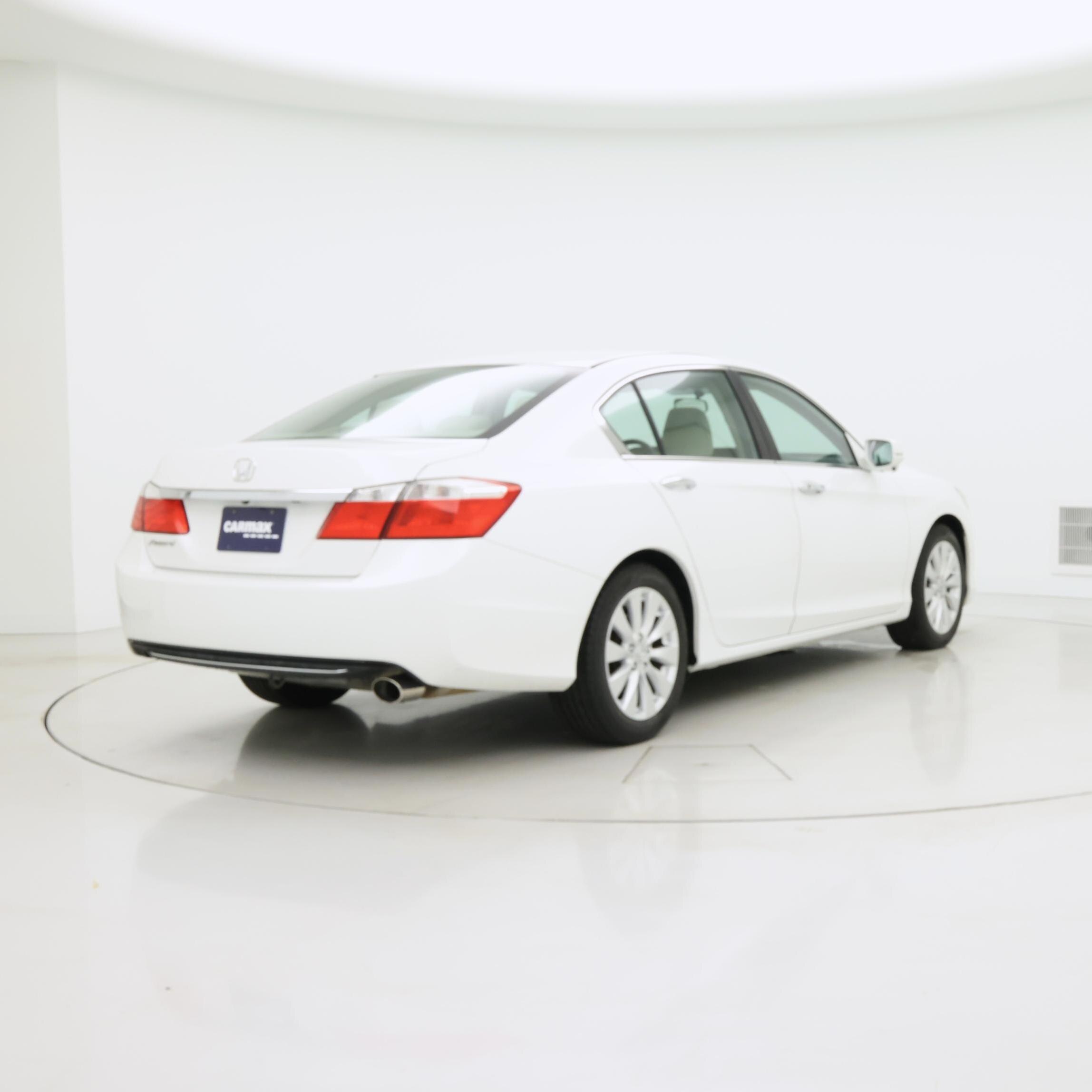 Thumbnail: 2015 Honda Accord - 8