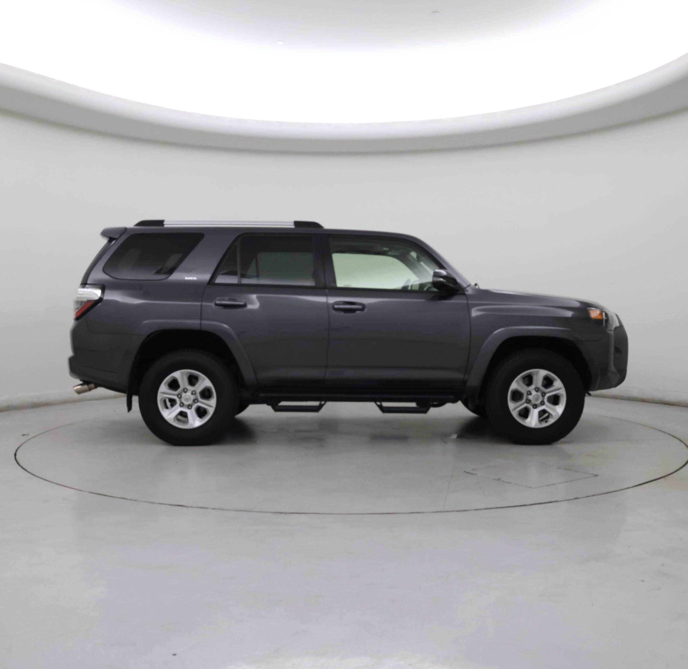 Thumbnail: 2021 Toyota 4Runner - 7