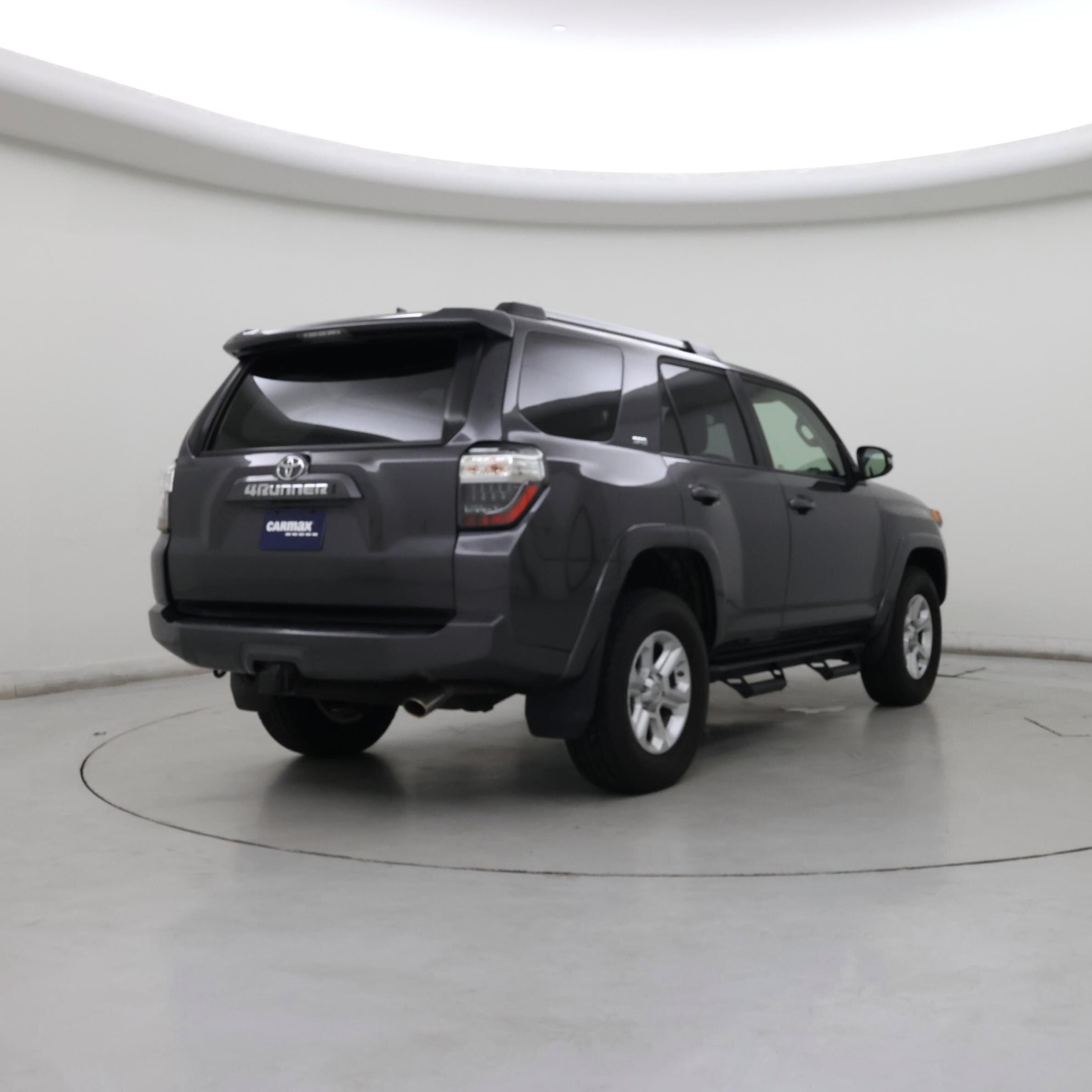 Thumbnail: 2021 Toyota 4Runner - 8