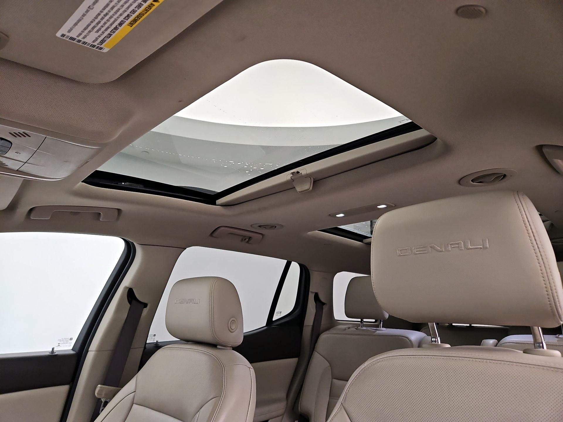 Thumbnail: 2017 GMC Acadia - 20