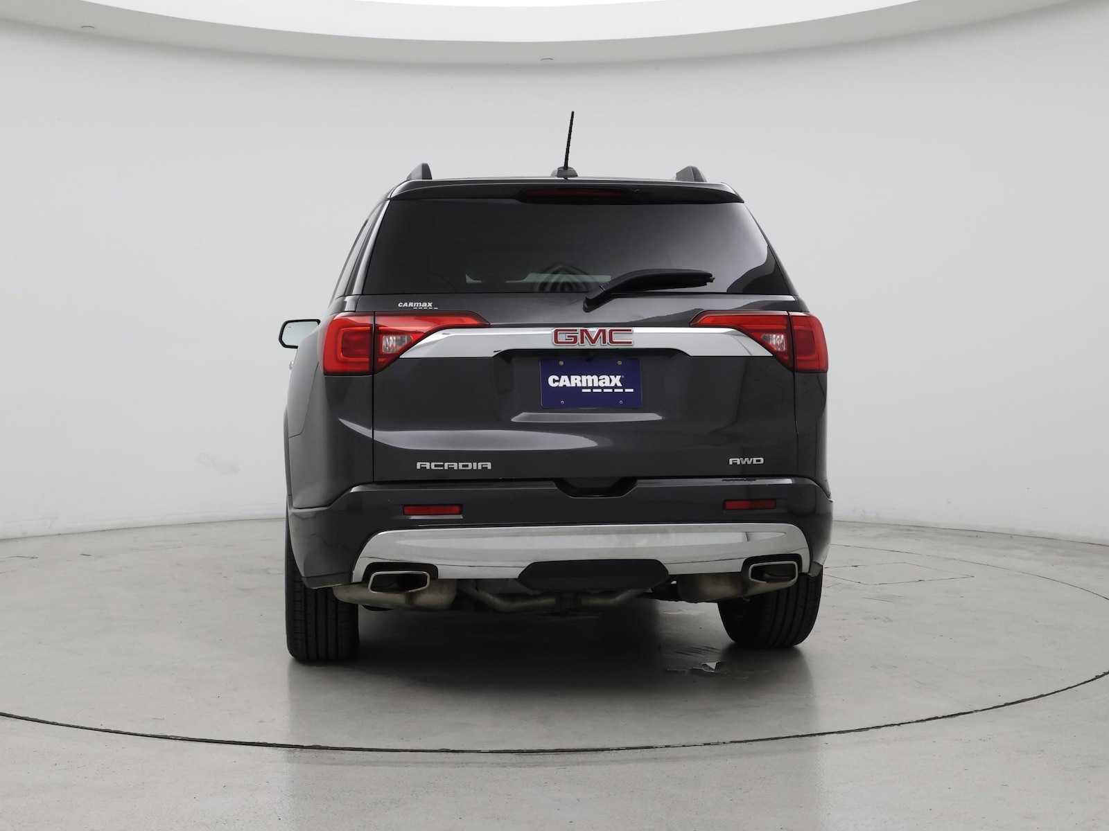 2017 GMC Acadia Denali - Photo 7