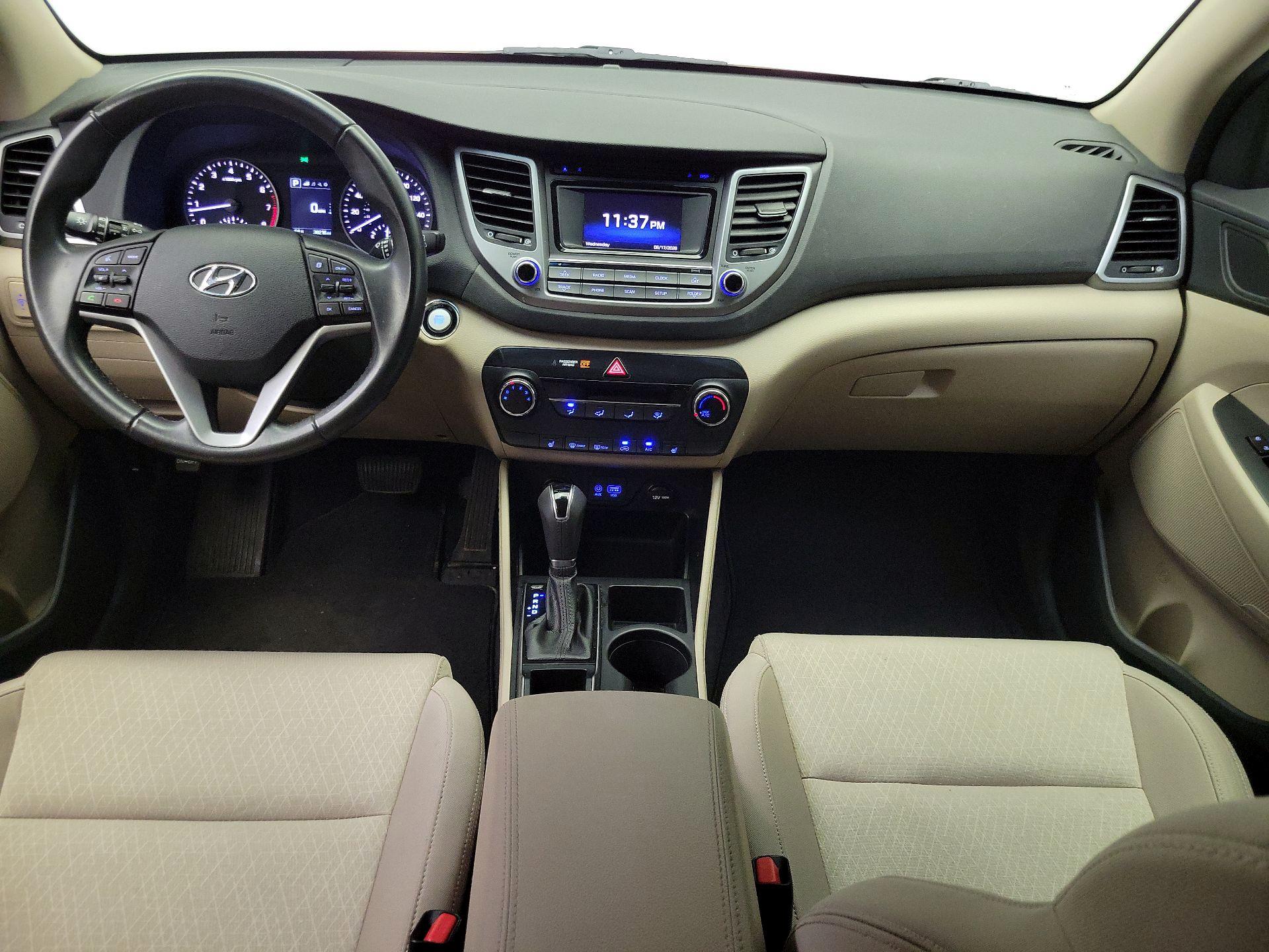 Thumbnail: 2017 Hyundai Tucson - 9
