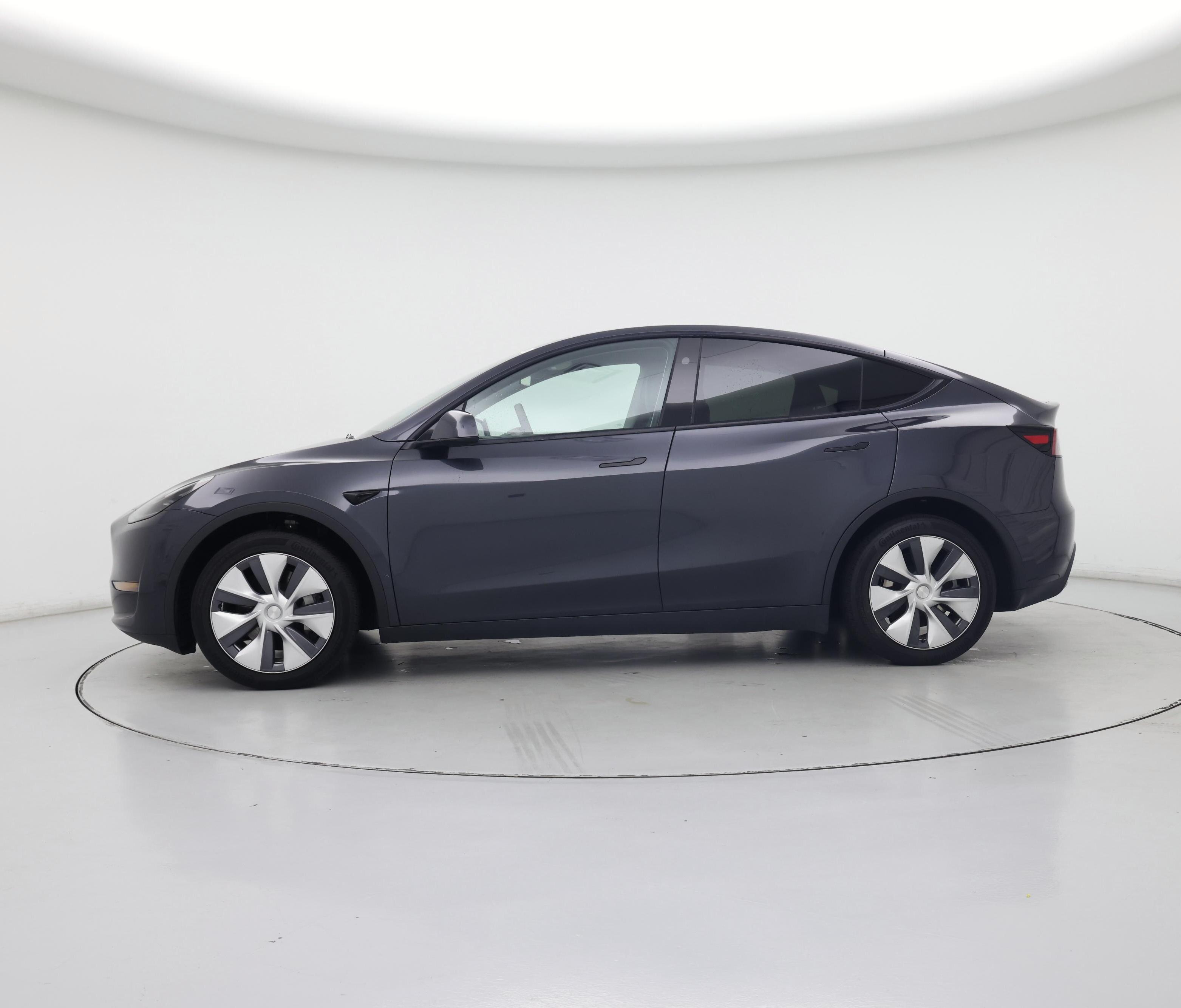 Thumbnail: 2024 Tesla Model Y - 3