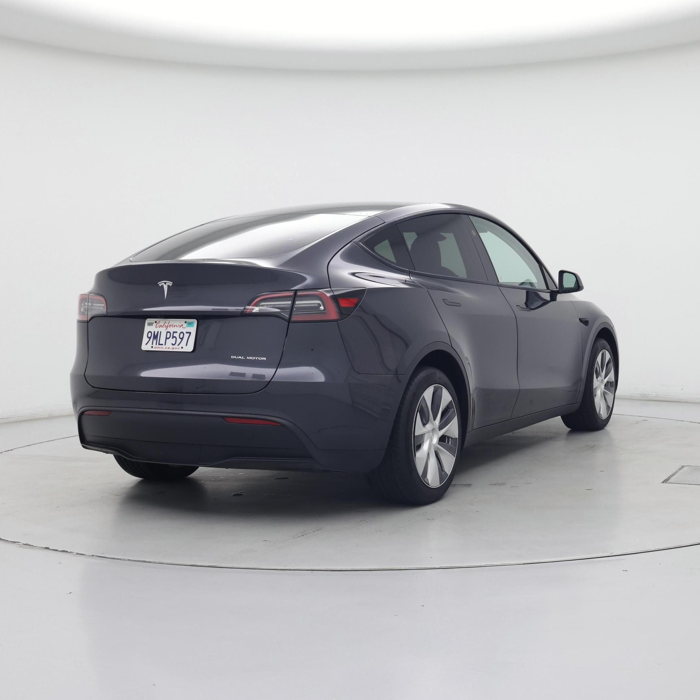 Thumbnail: 2024 Tesla Model Y - 8
