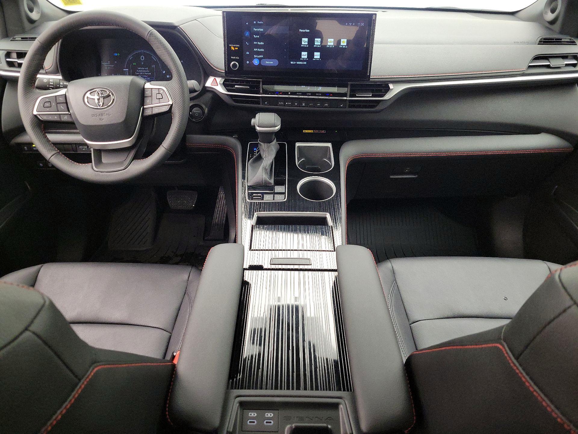 Thumbnail: 2026 Toyota Sienna - 9