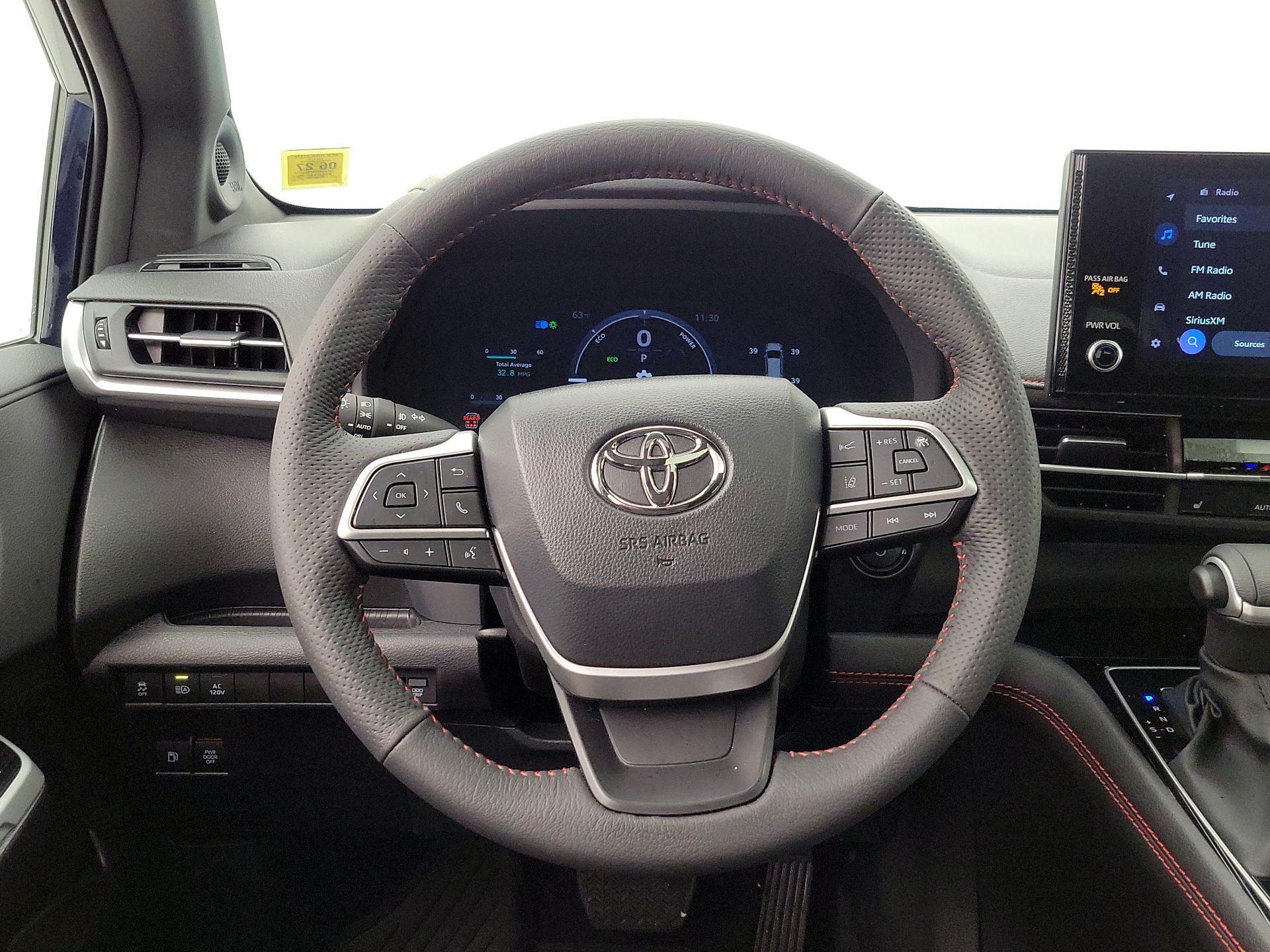 Thumbnail: 2026 Toyota Sienna - 10