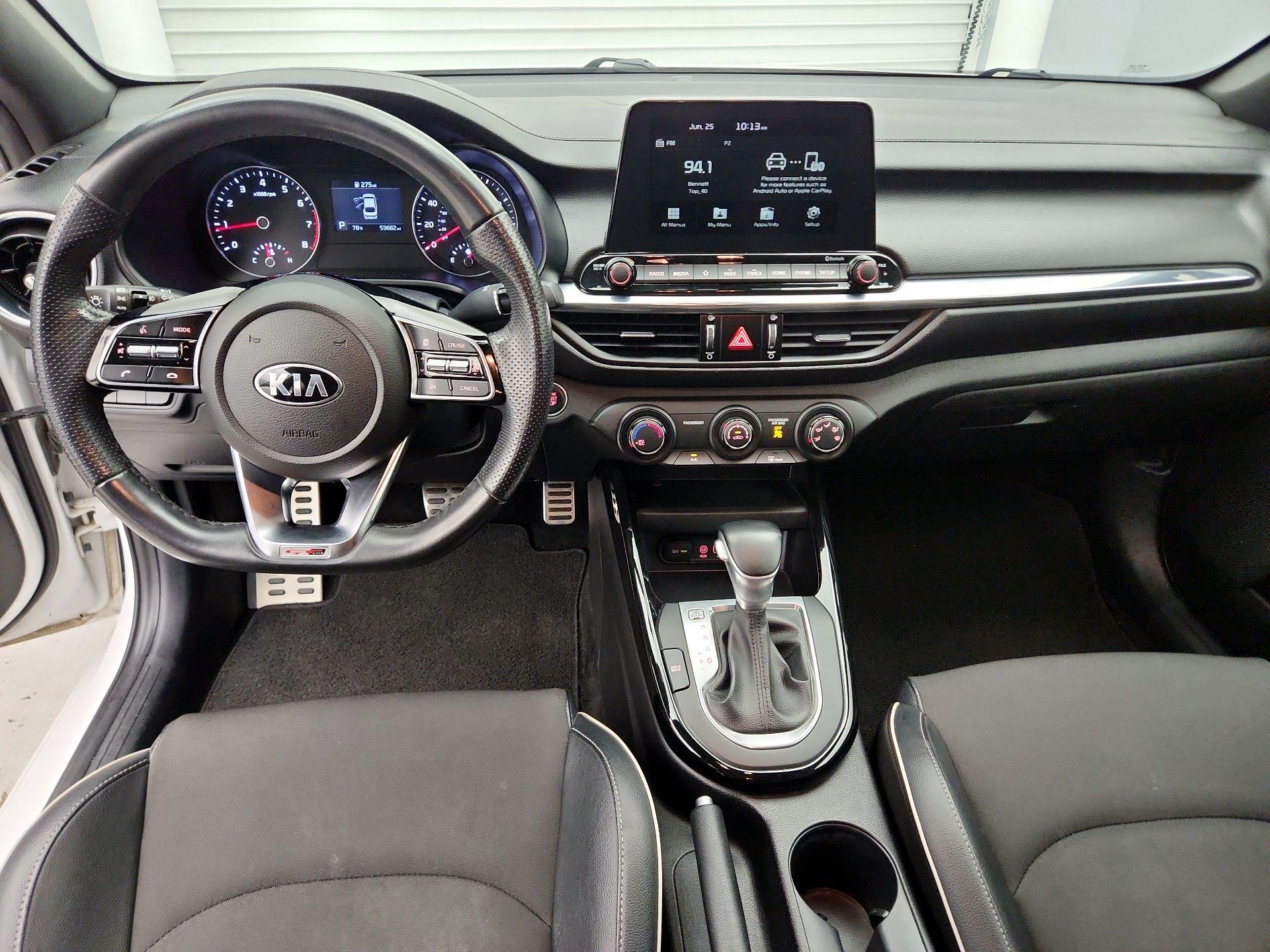 Thumbnail: 2020 Kia Forte - 9
