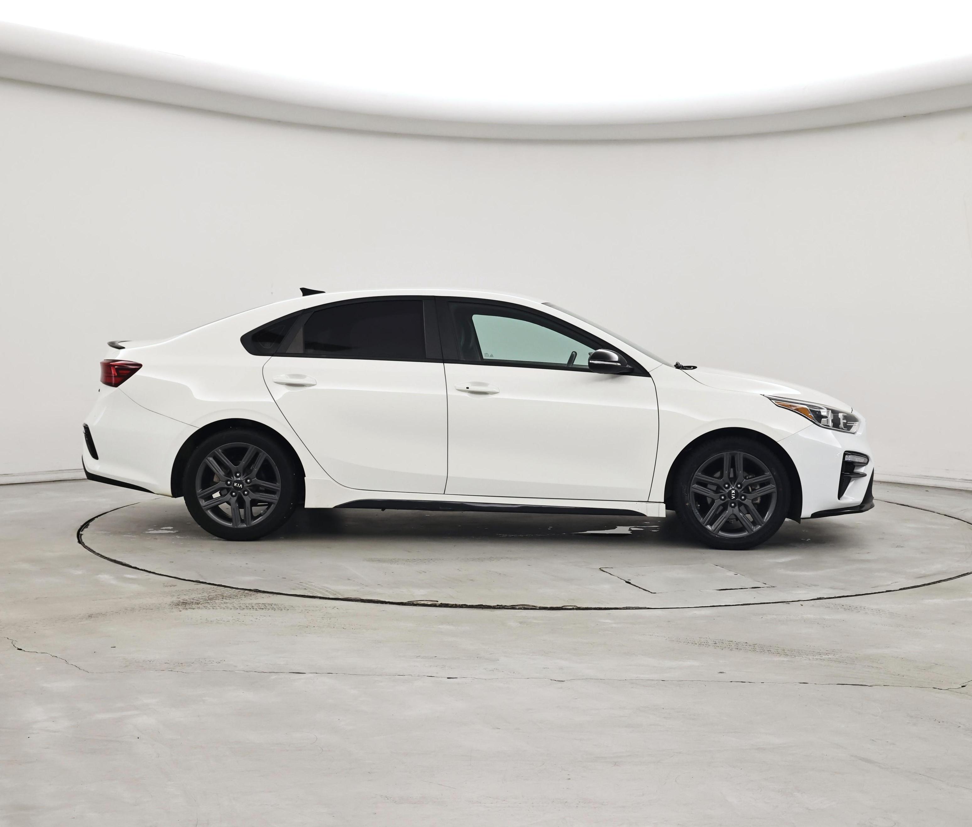Thumbnail: 2020 Kia Forte - 7