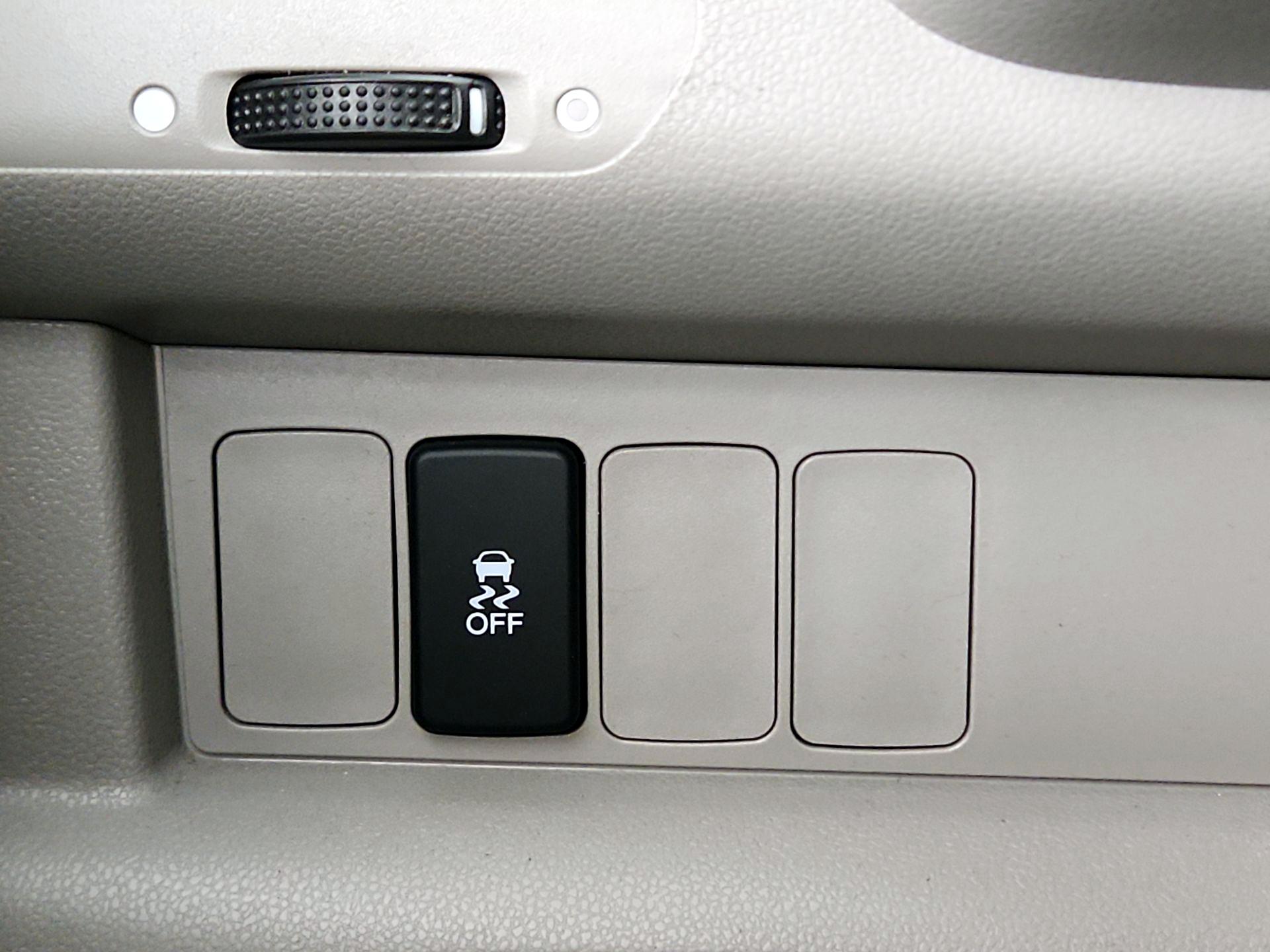 Thumbnail: 2015 Honda Pilot - 13