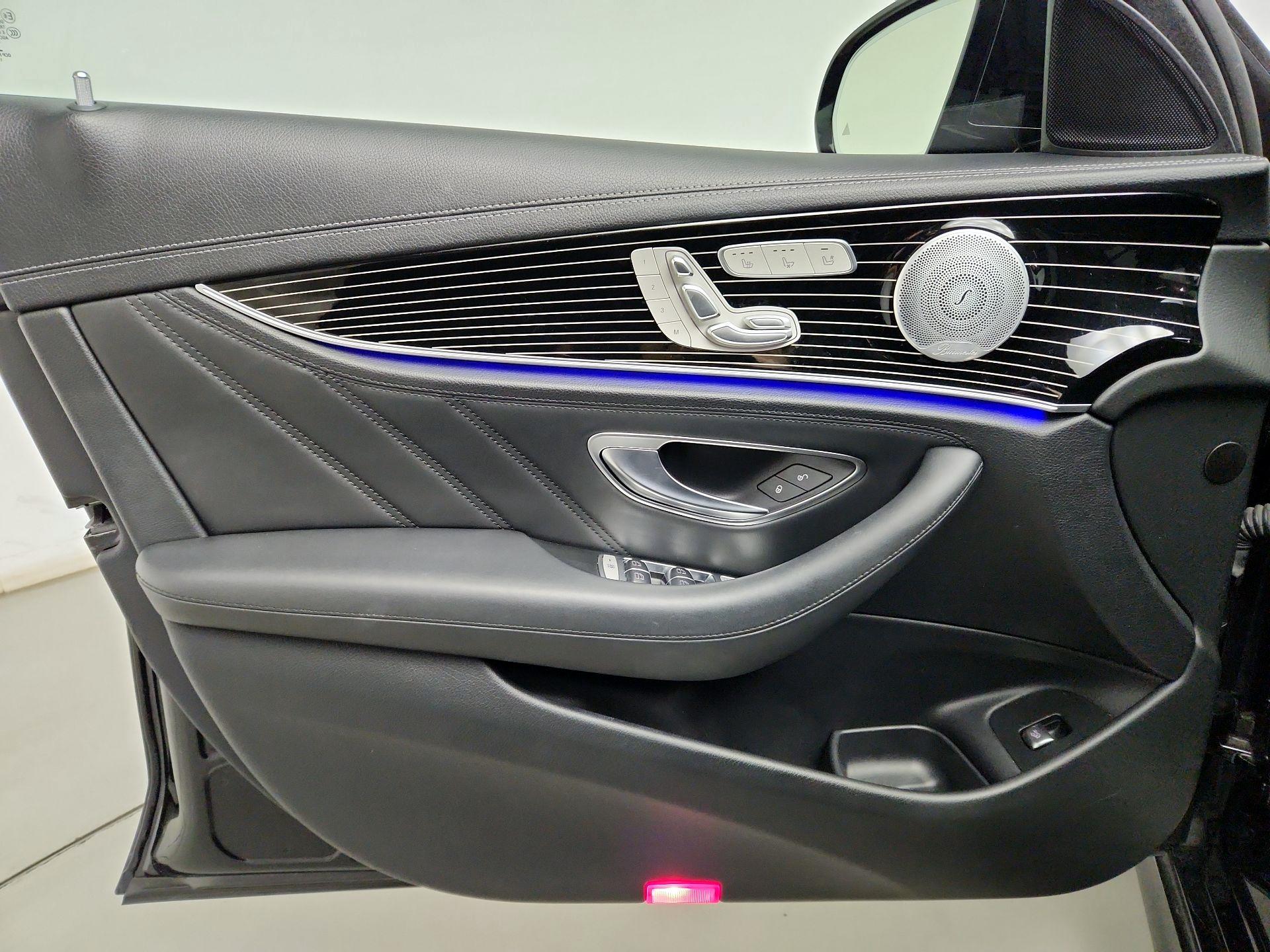 Thumbnail: 2020 Mercedes-Benz E-Class - 12