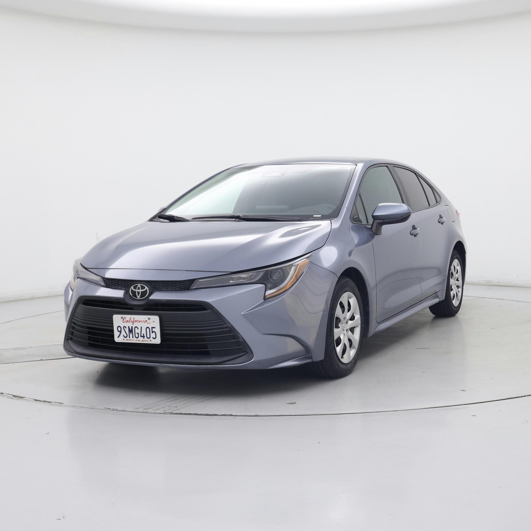 Thumbnail: 2023 Toyota Corolla - 4