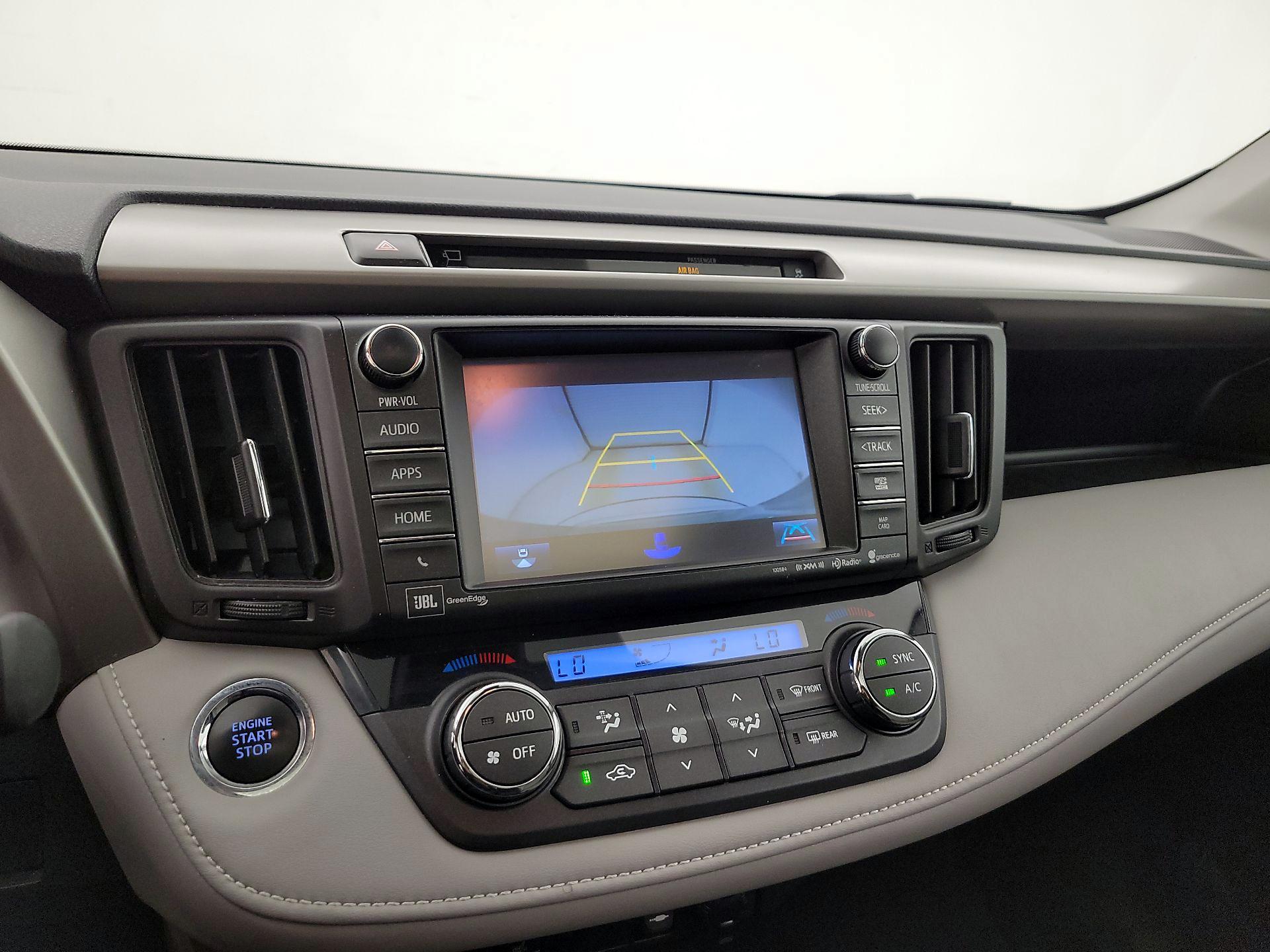 Thumbnail: 2016 Toyota RAV4 - 15