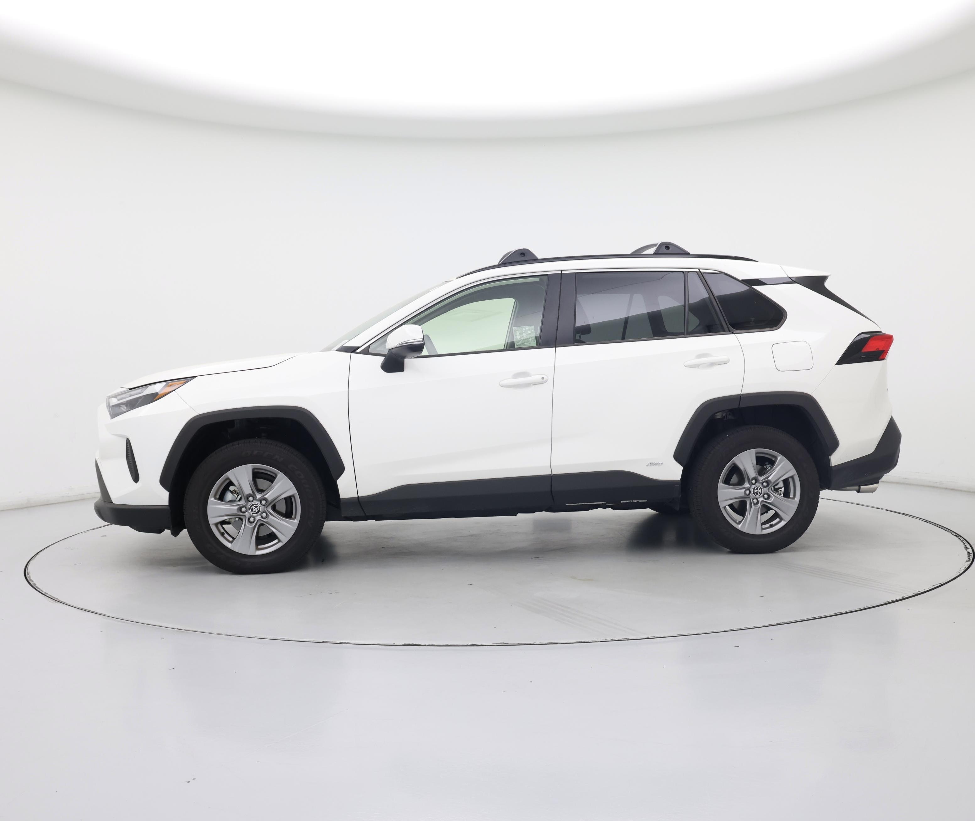 Thumbnail: 2025 Toyota RAV4 - 3