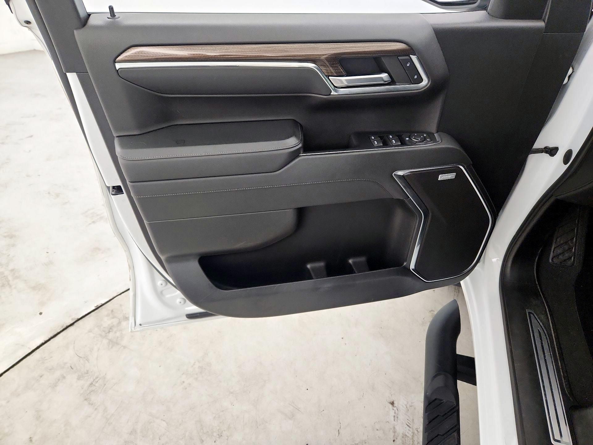 Thumbnail: 2023 Chevrolet Silverado 1500 - 12