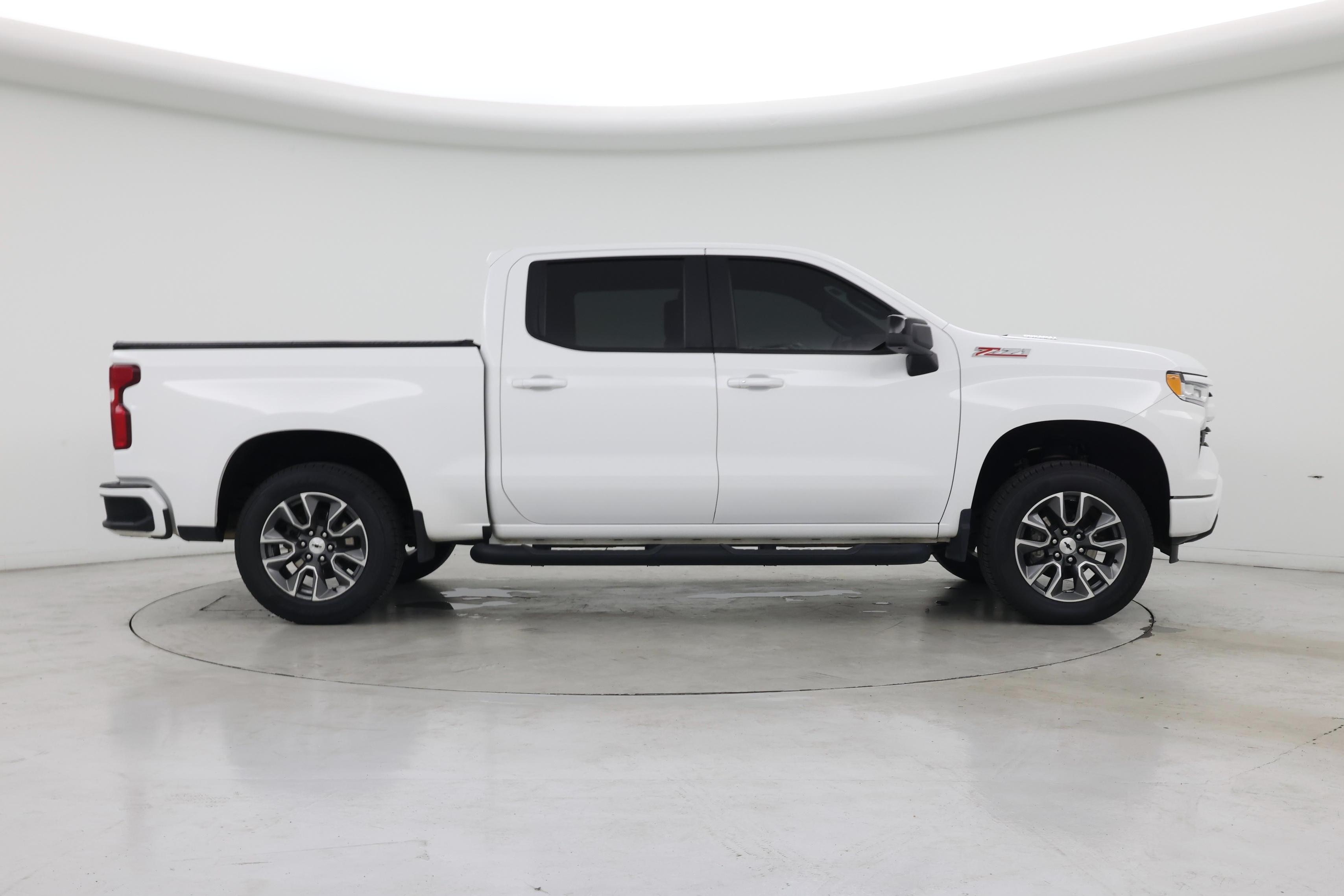 Thumbnail: 2023 Chevrolet Silverado 1500 - 7