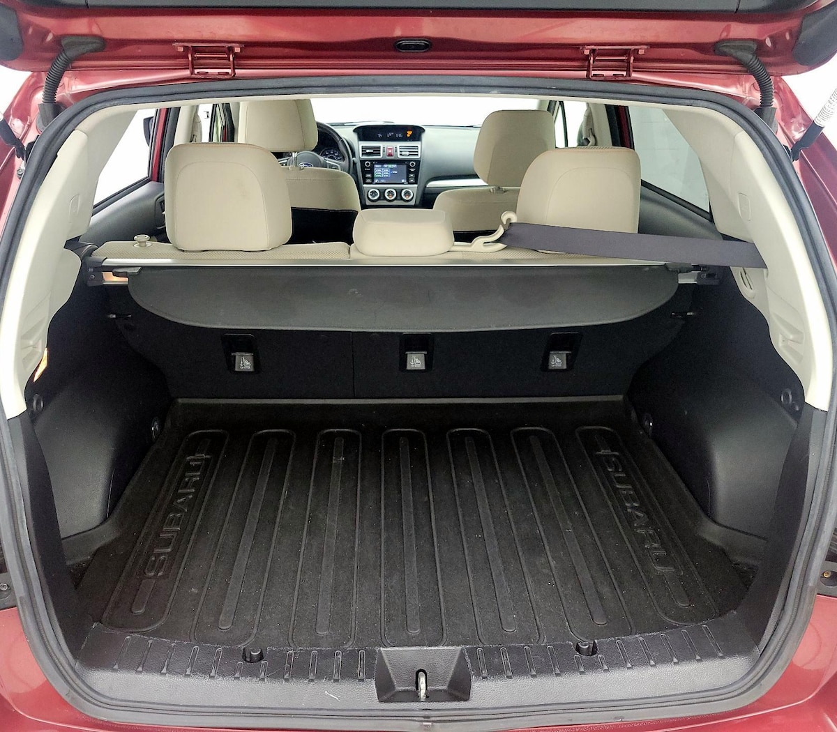 Trunk/Cargo (Seats Up)