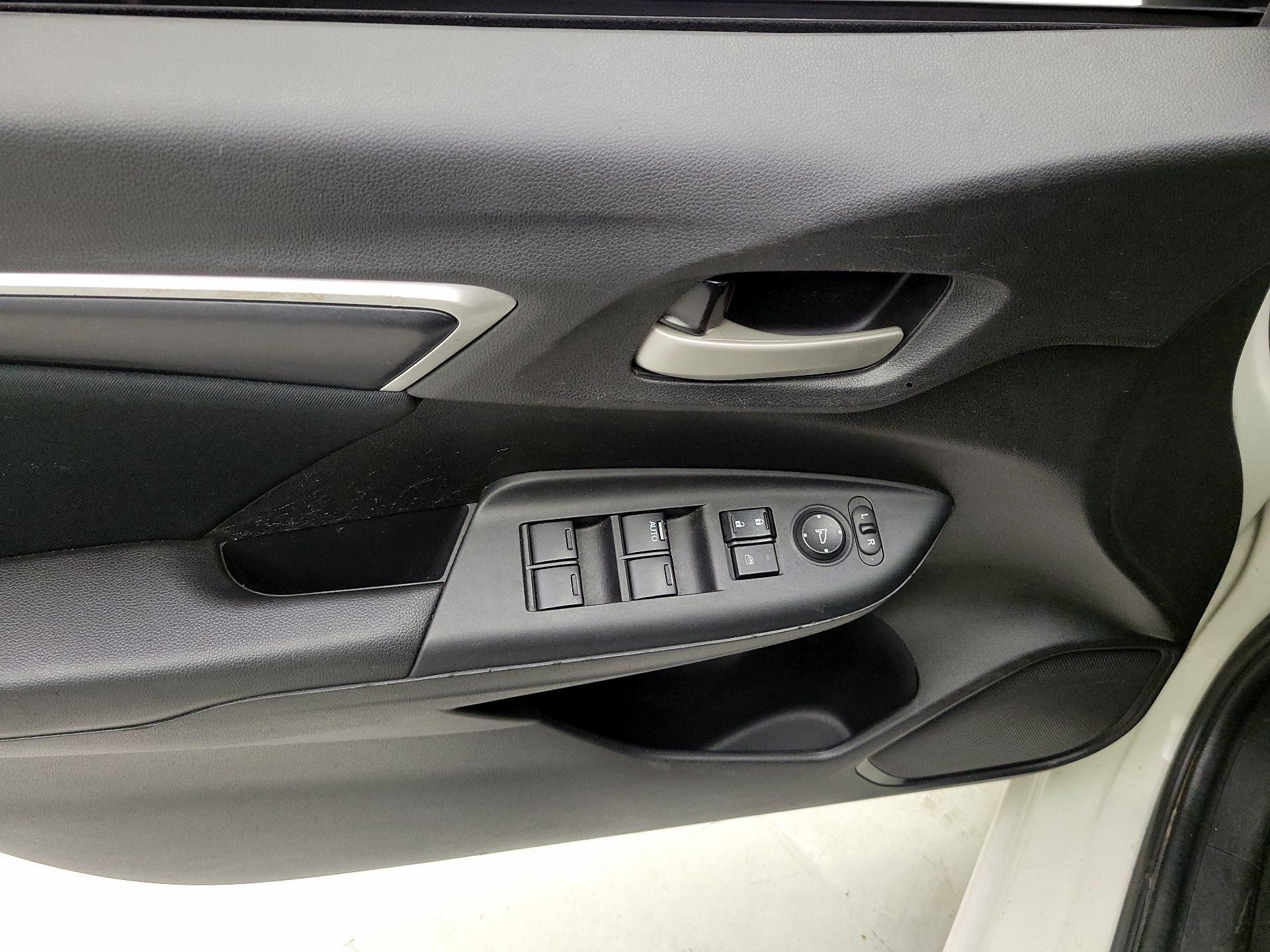 Thumbnail: 2016 Honda Fit - 12