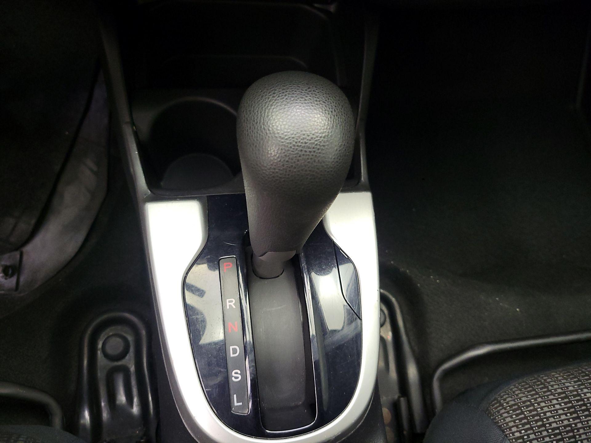 Thumbnail: 2016 Honda Fit - 17