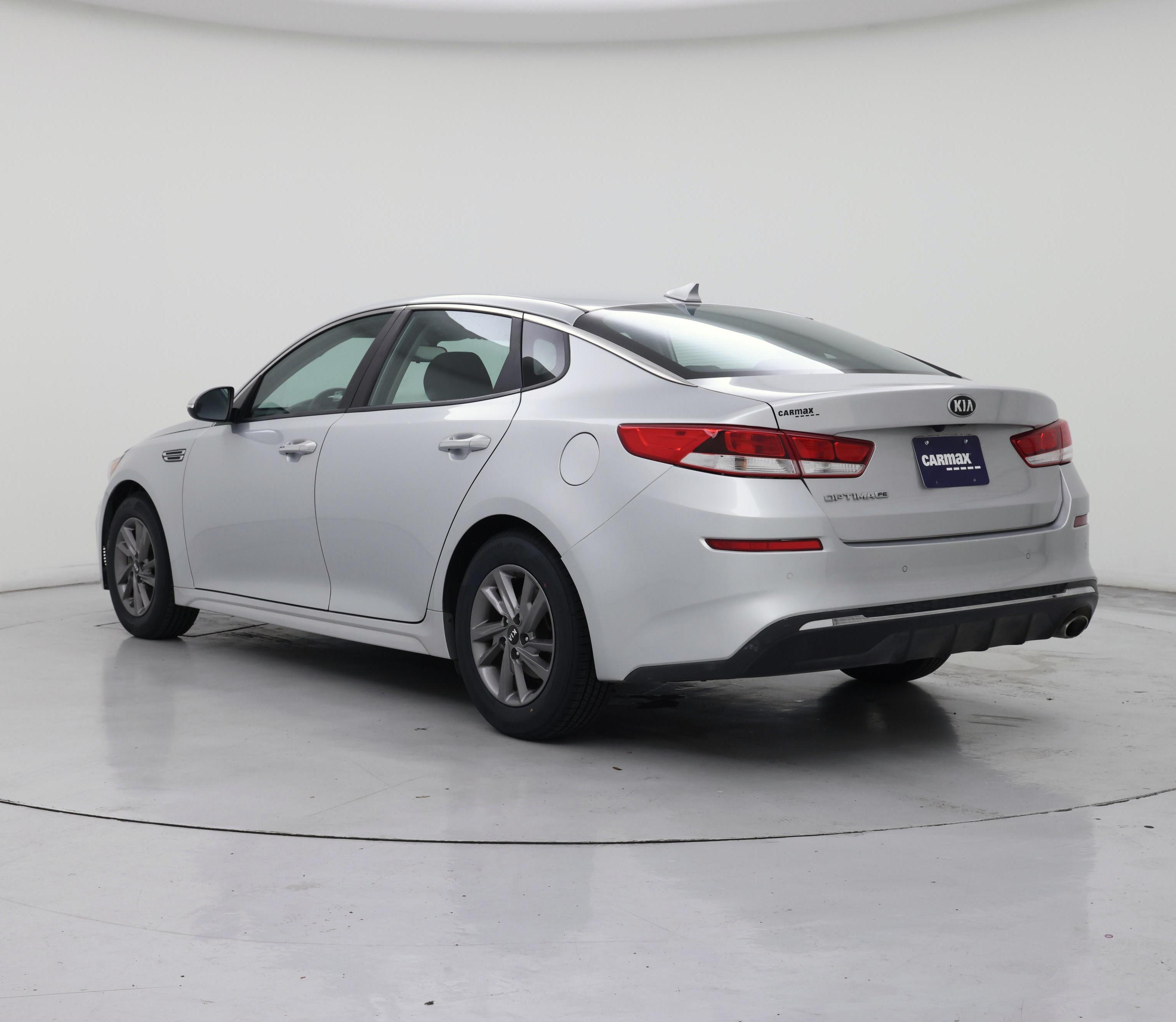 Thumbnail: 2020 Kia Optima - 2
