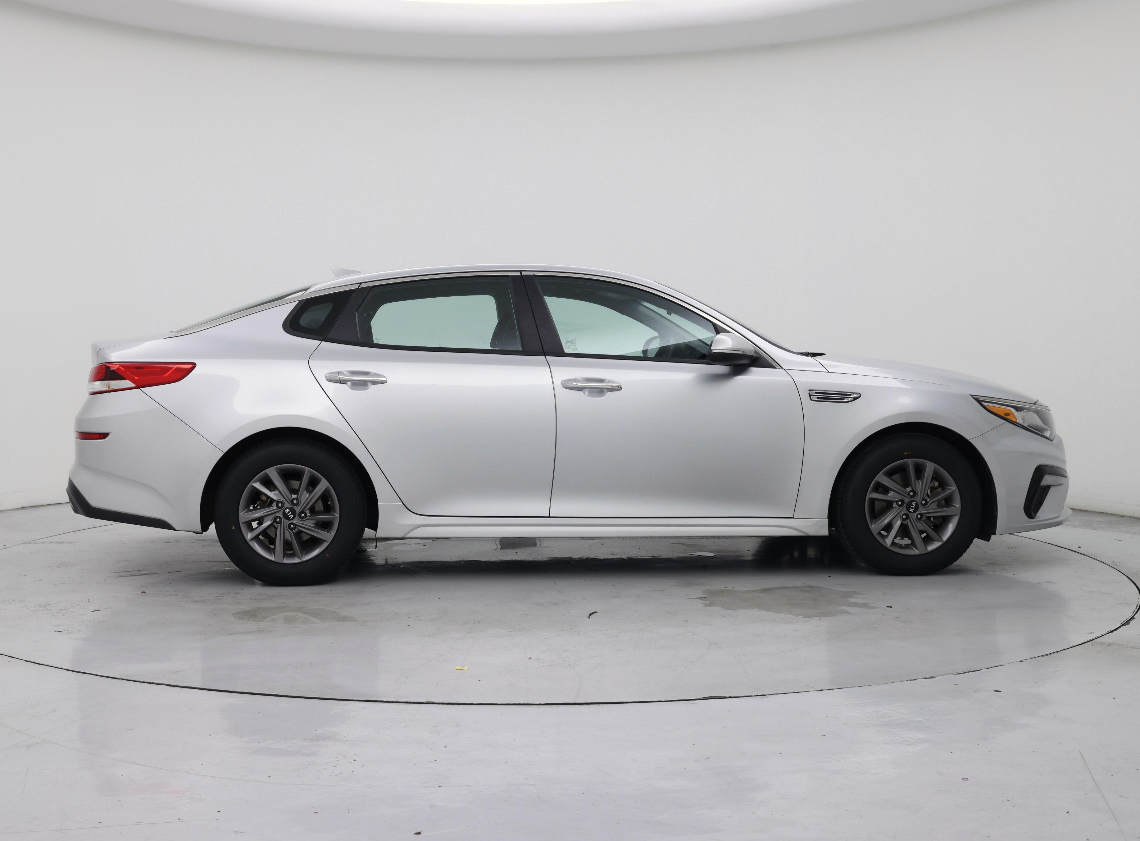 Thumbnail: 2020 Kia Optima - 7