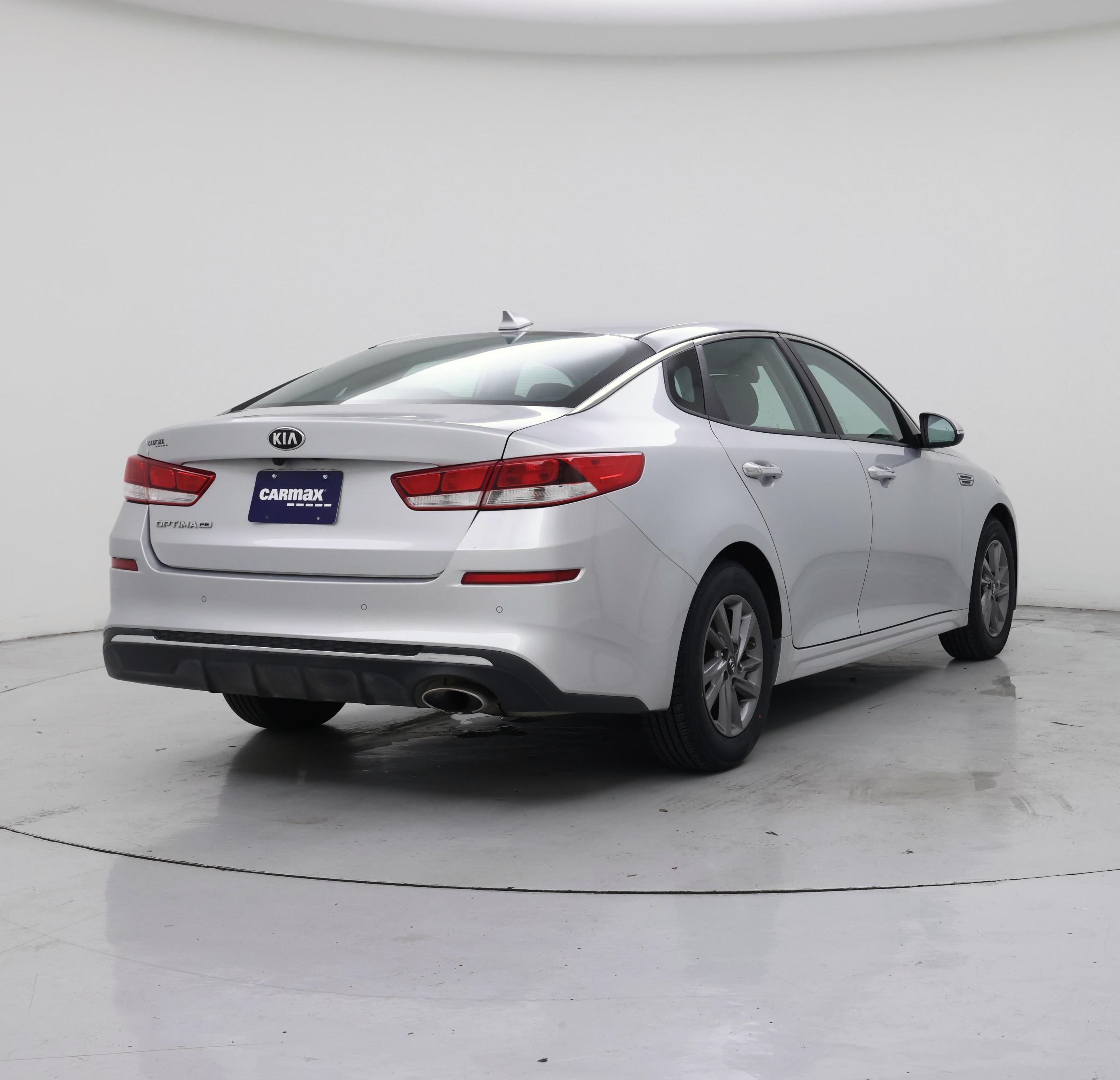 Thumbnail: 2020 Kia Optima - 8